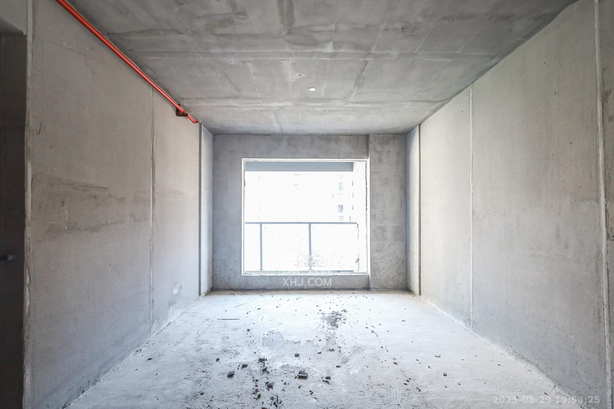 保利天禧C区 4室2厅2卫 218.0万 保利天禧C区 4室2厅2卫 218.0万卧室