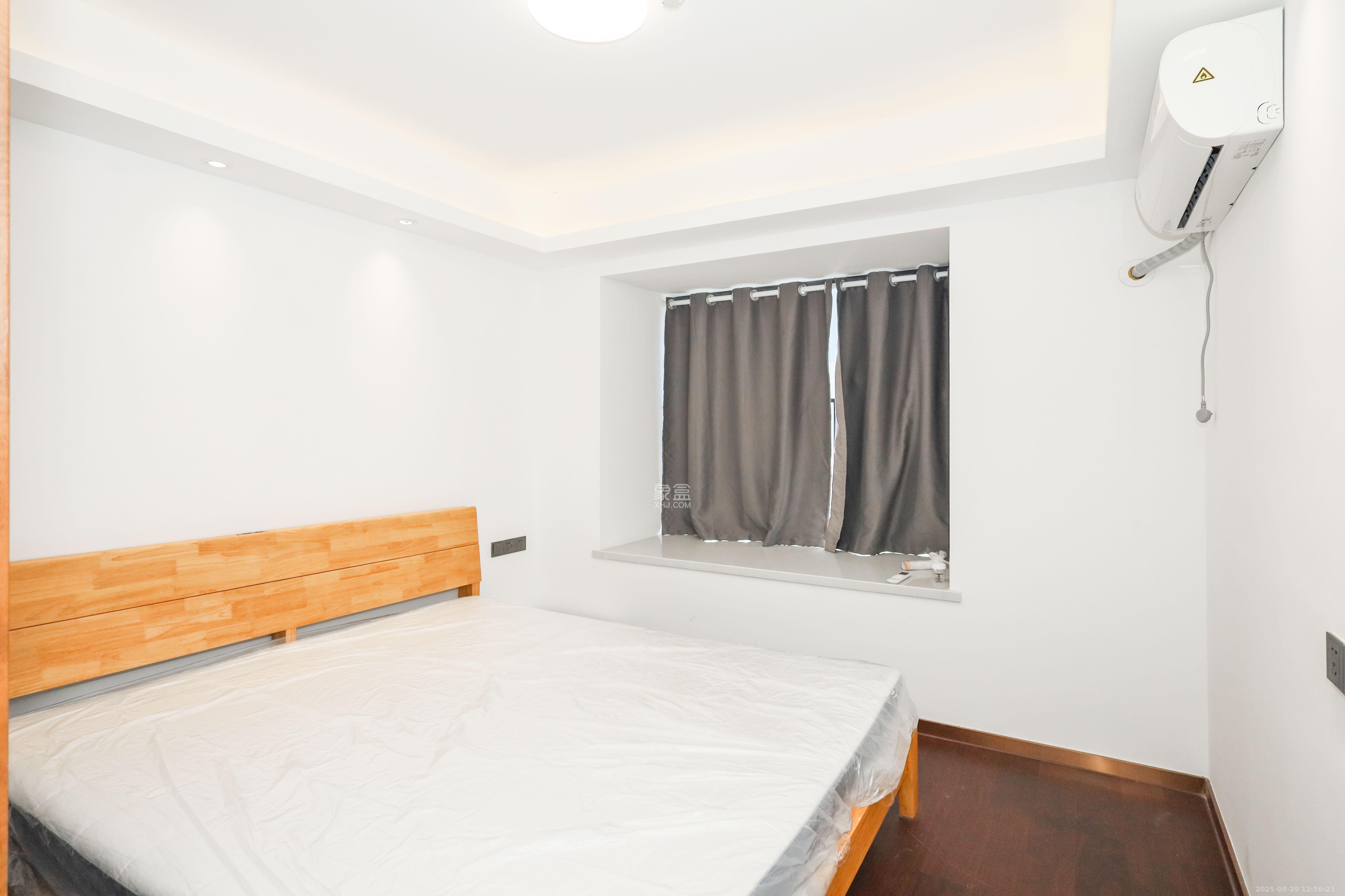 梅溪悦章  3室2厅2卫    145.0万卧室