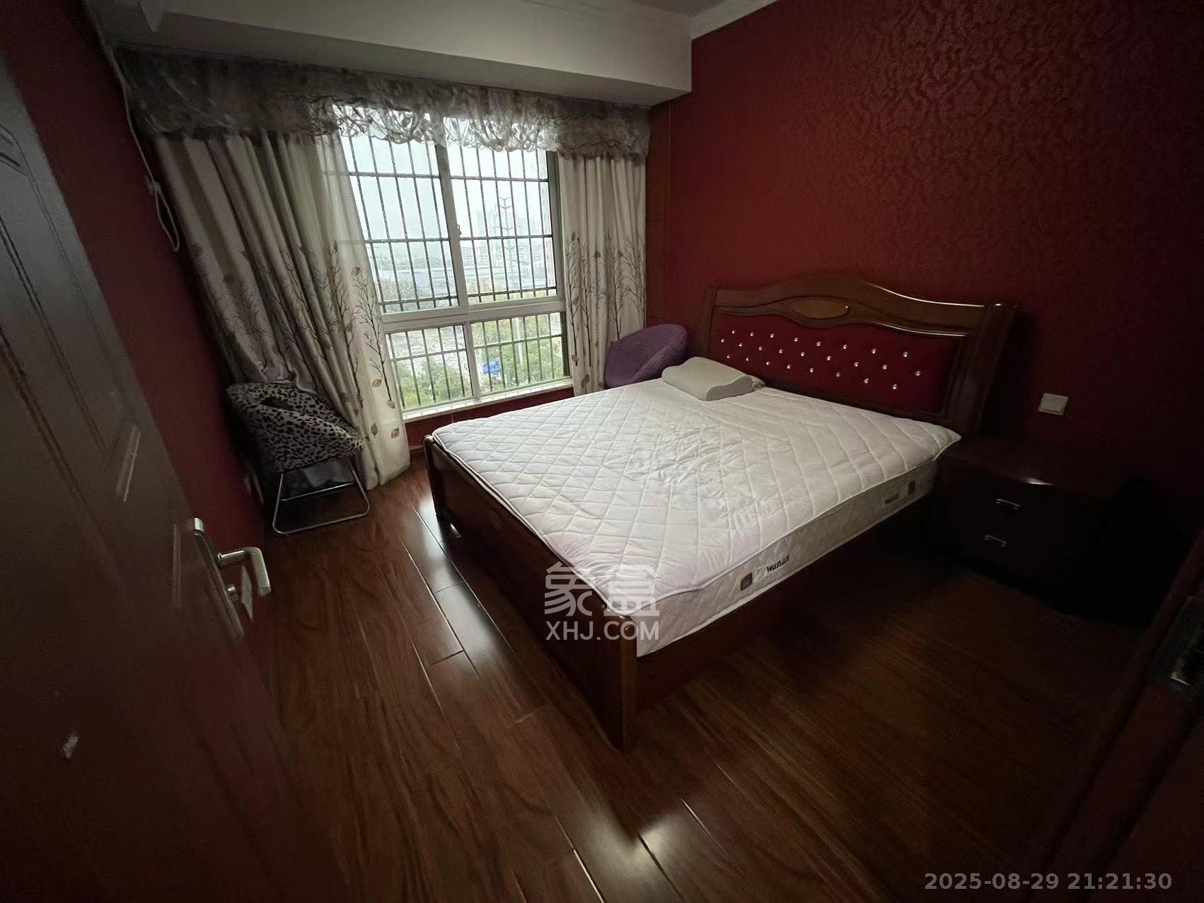 筑梦佳园 3室2厅1卫 2200.0元/月 筑梦佳园 3室2厅1卫 2200.0元/月室内图