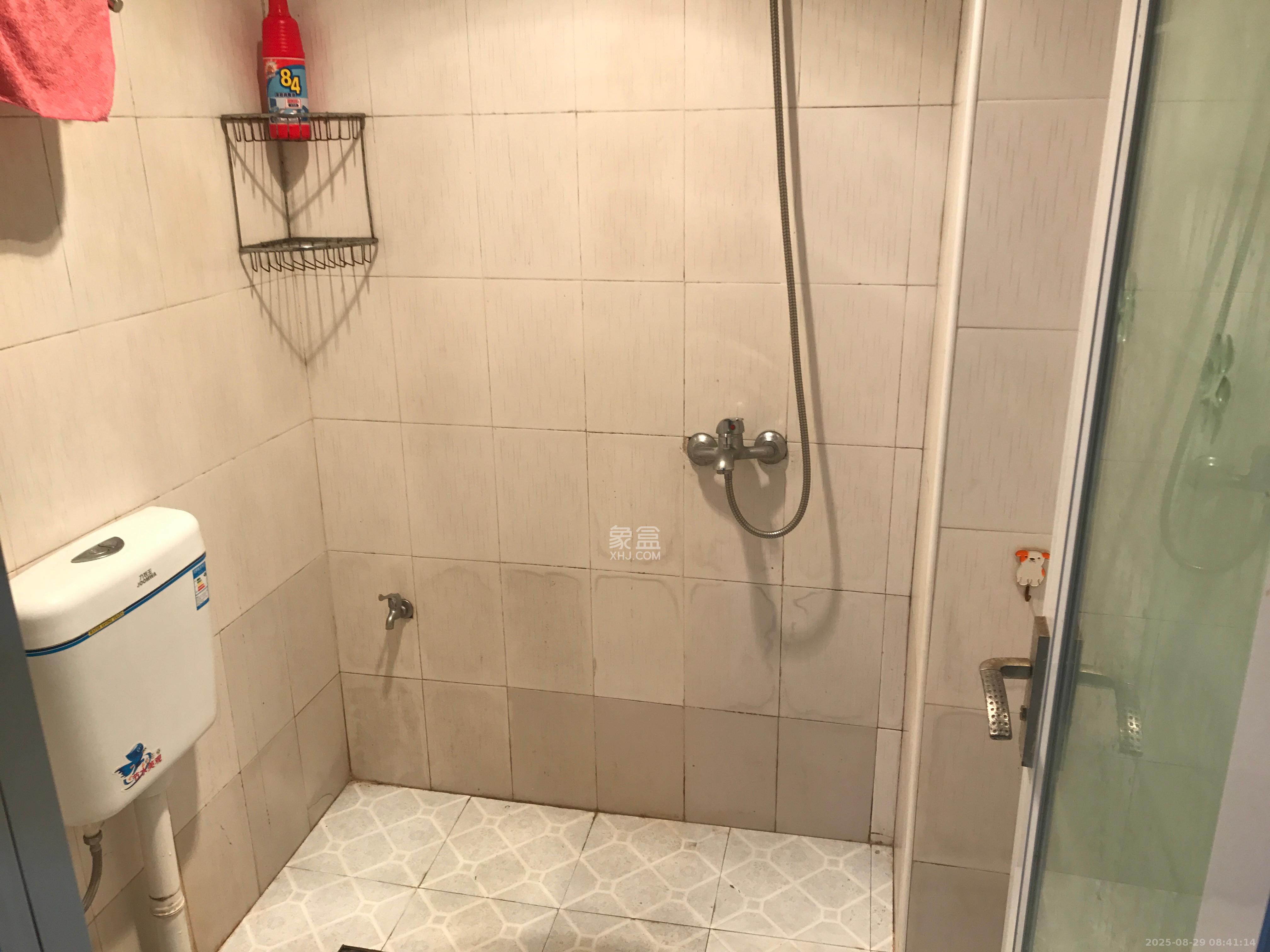 长大彩虹都  2室2厅1卫    1500.0元/月 长大彩虹都  2室2厅1卫    1500.0元/月室内图