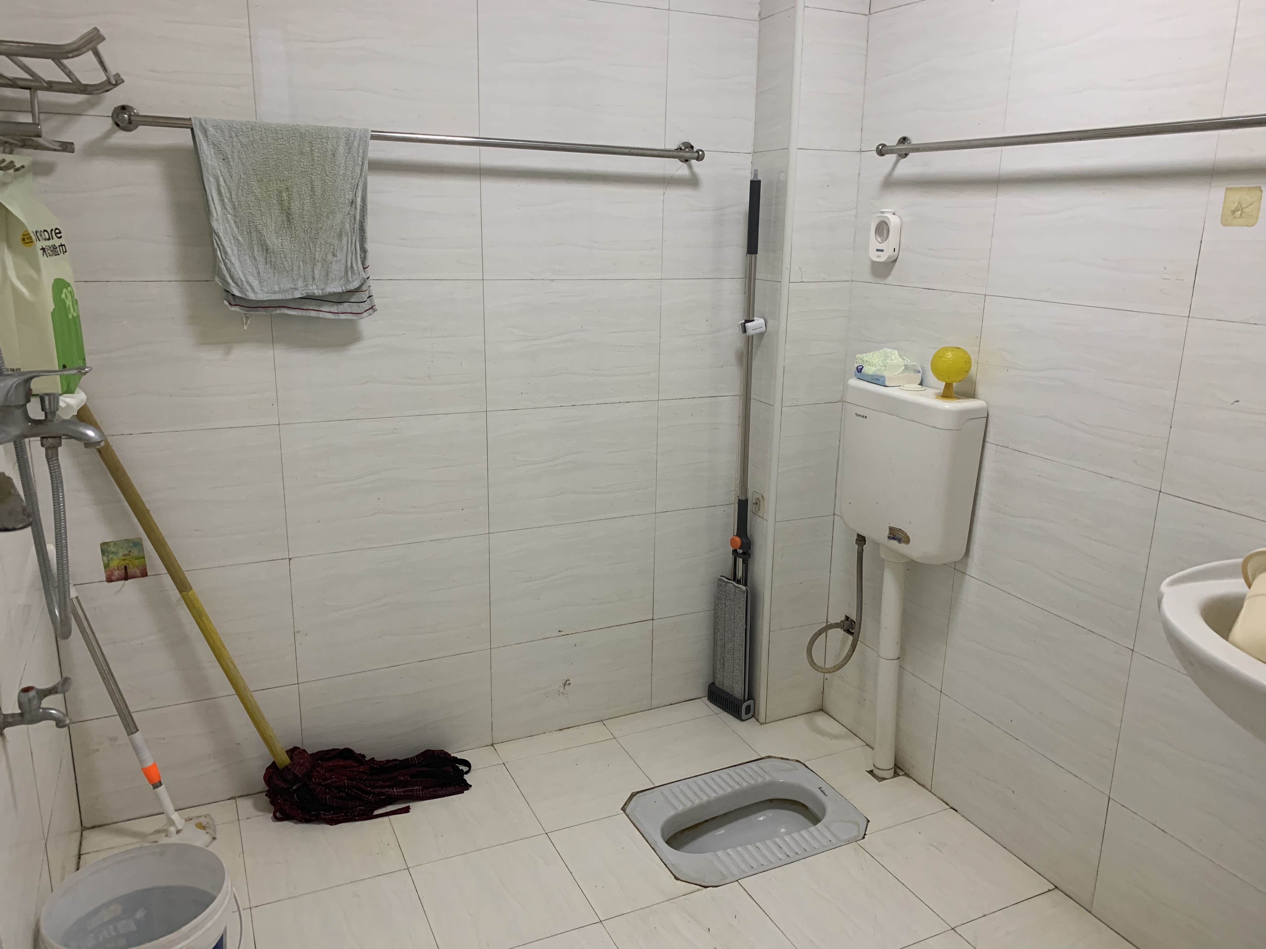 立新长湖安置区（水映豪廷安置房)  2室2厅1卫   850.00元/月室内图