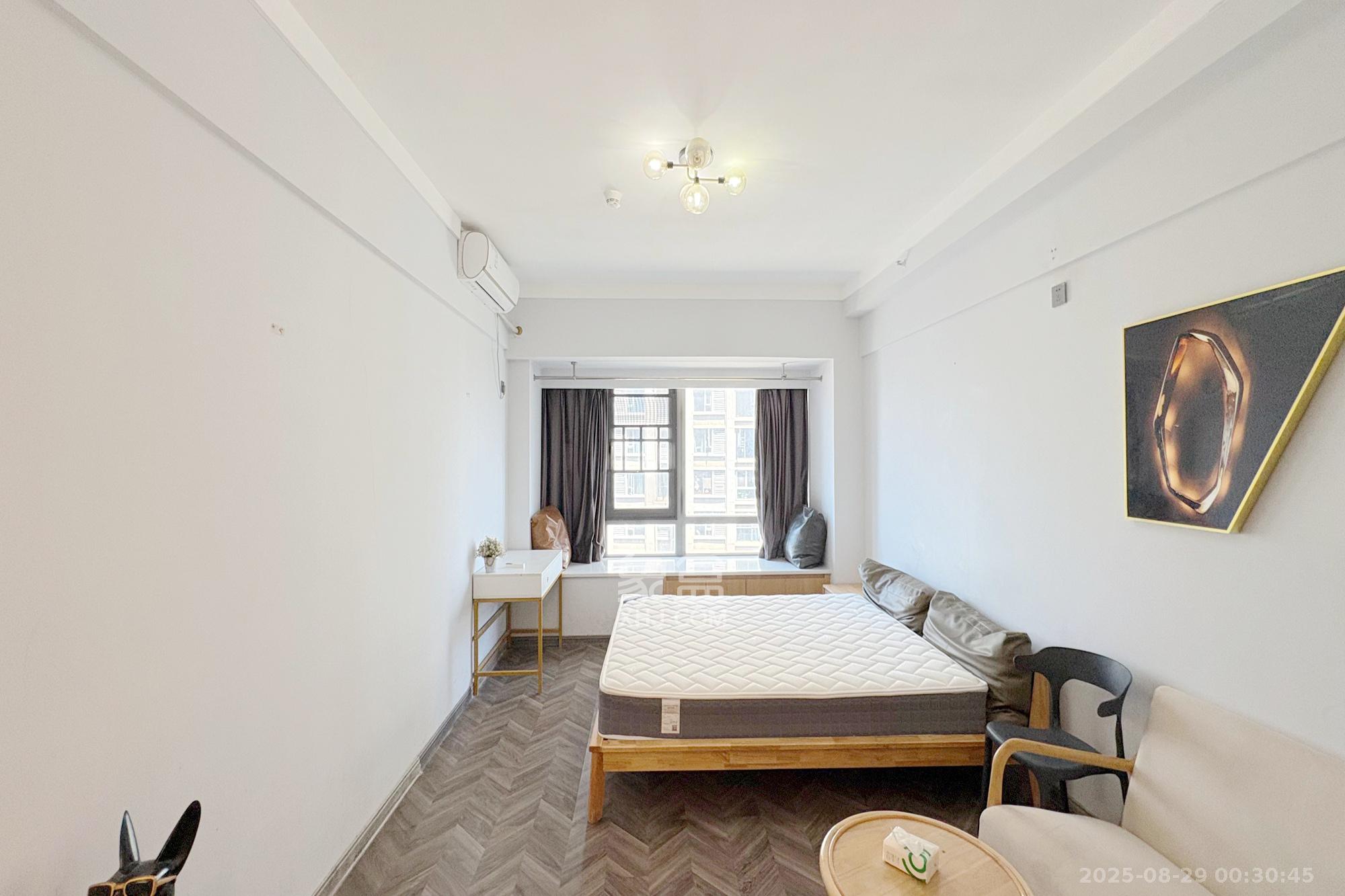 阳光城檀悦  1室1厅1卫    50.0万 阳光城檀悦  1室1厅1卫    50.0万客厅