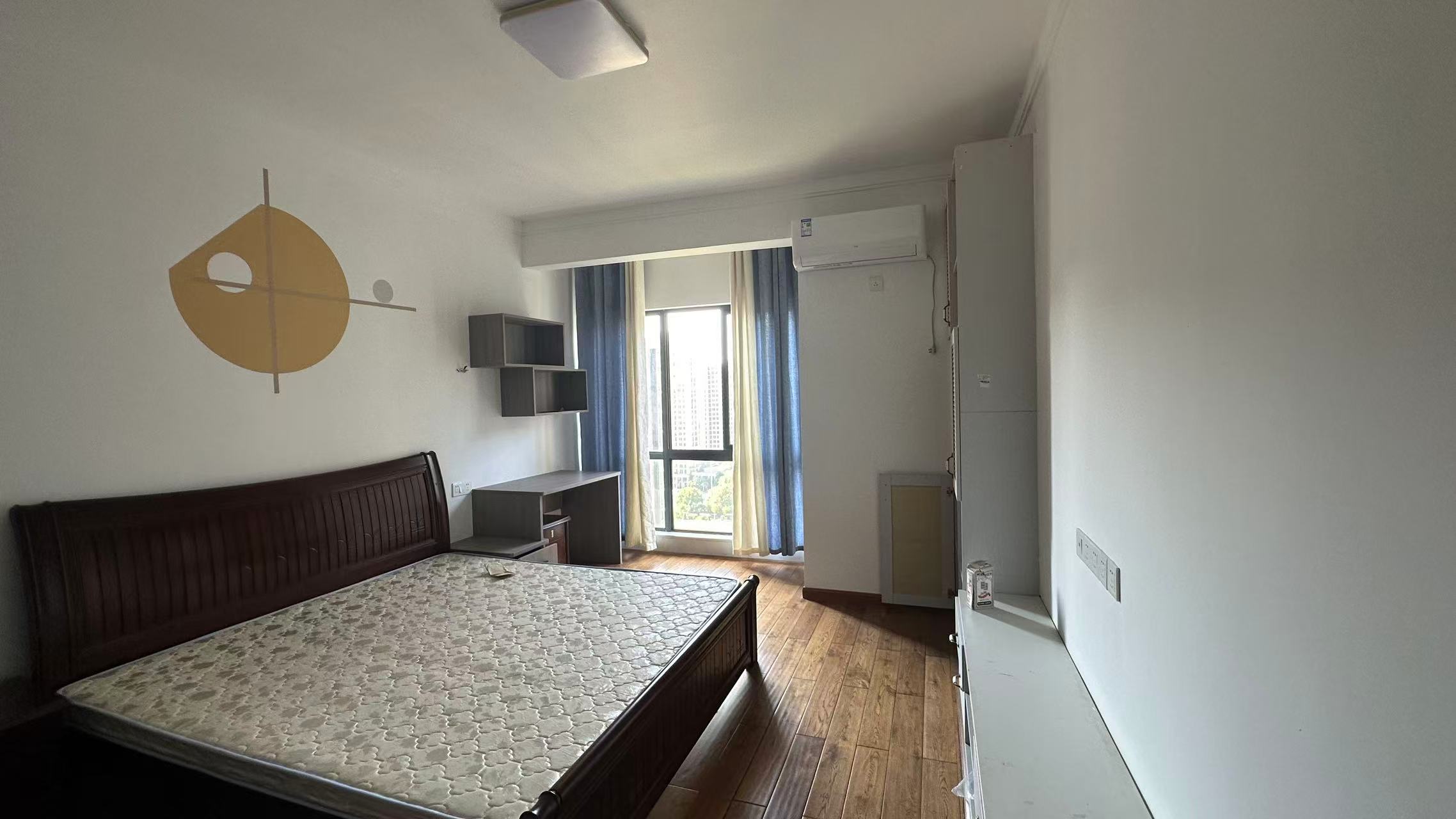 山水文园  3室2厅2卫    71.8万室内图