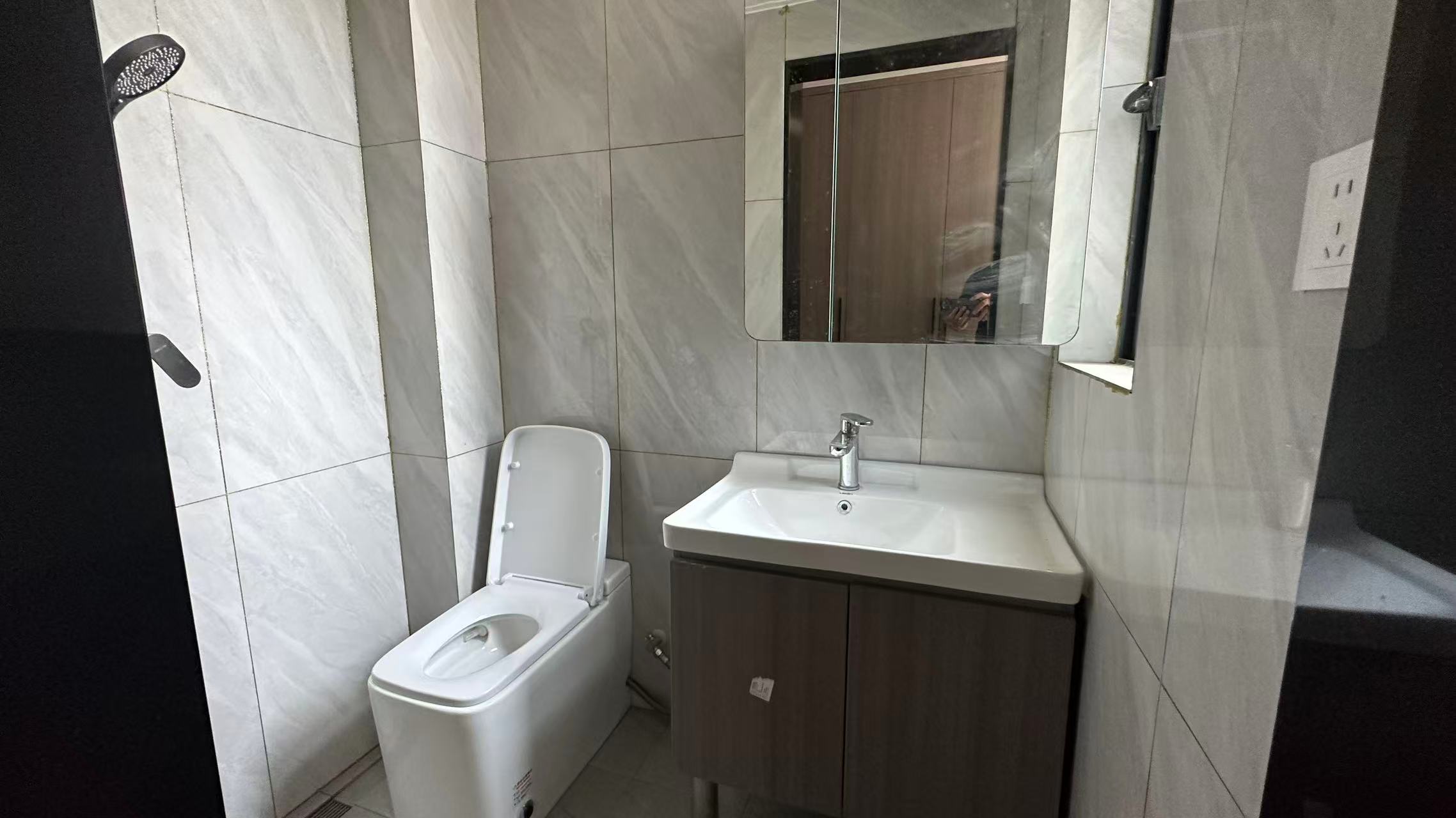 山水文园  3室2厅2卫    71.8万室内图