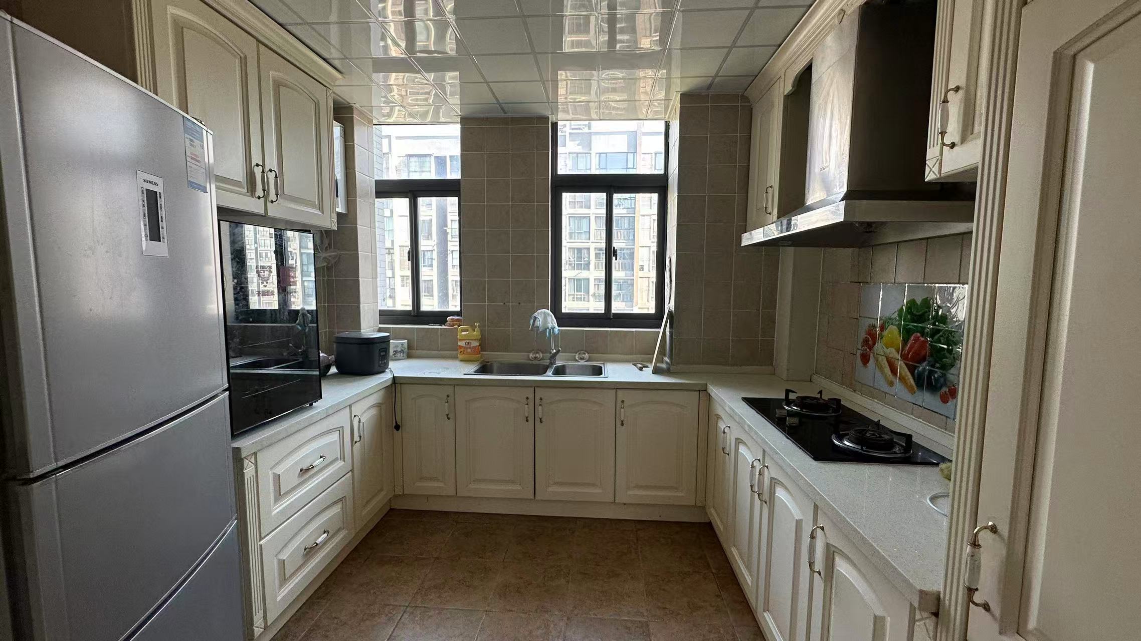 山水文园  3室2厅2卫    71.8万室内图