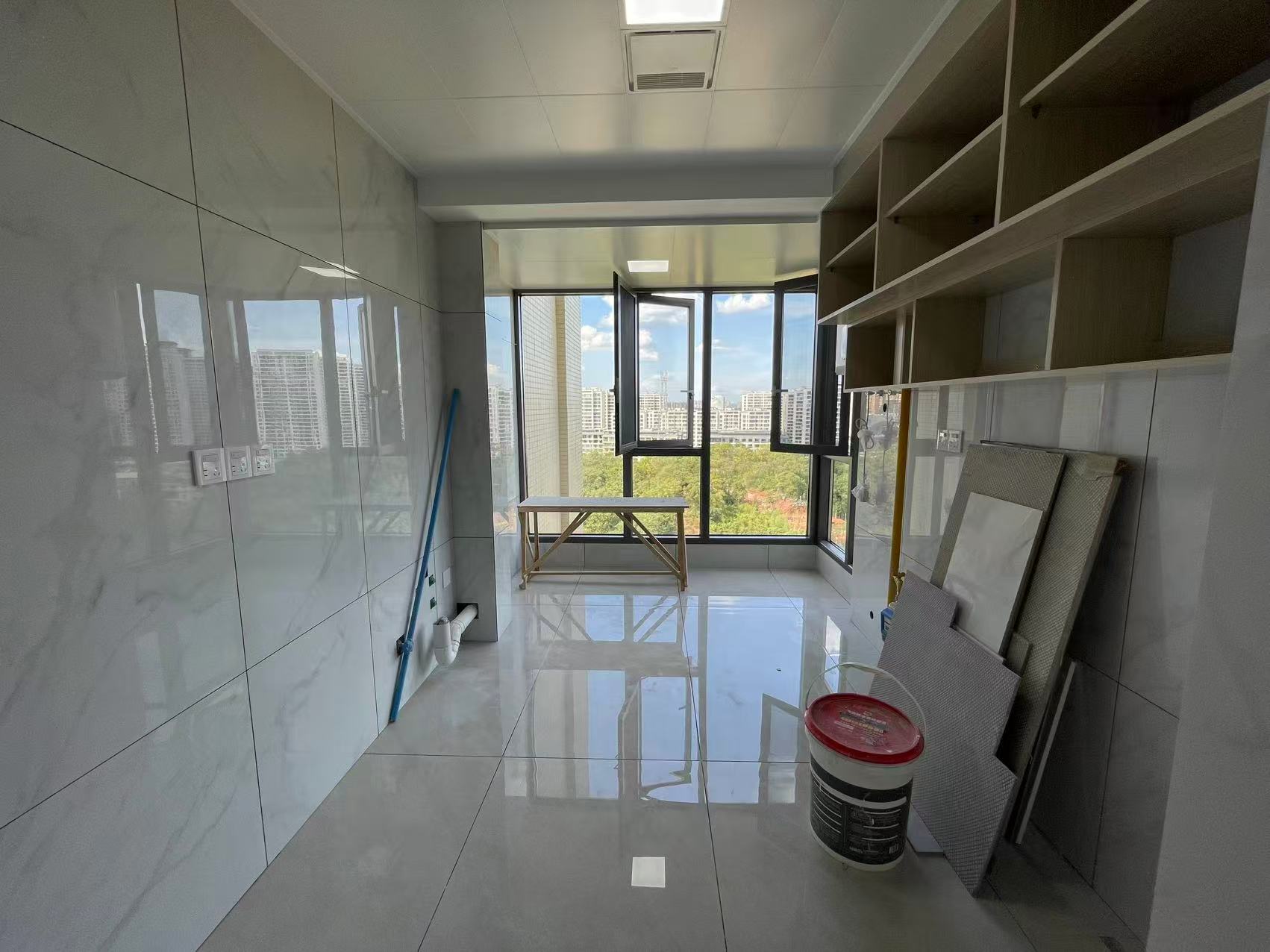 湖湘文化城(锦绣香江) 4室2厅2卫 80.0万 湖湘文化城(锦绣香江) 4室2厅2卫 80.0万室内图