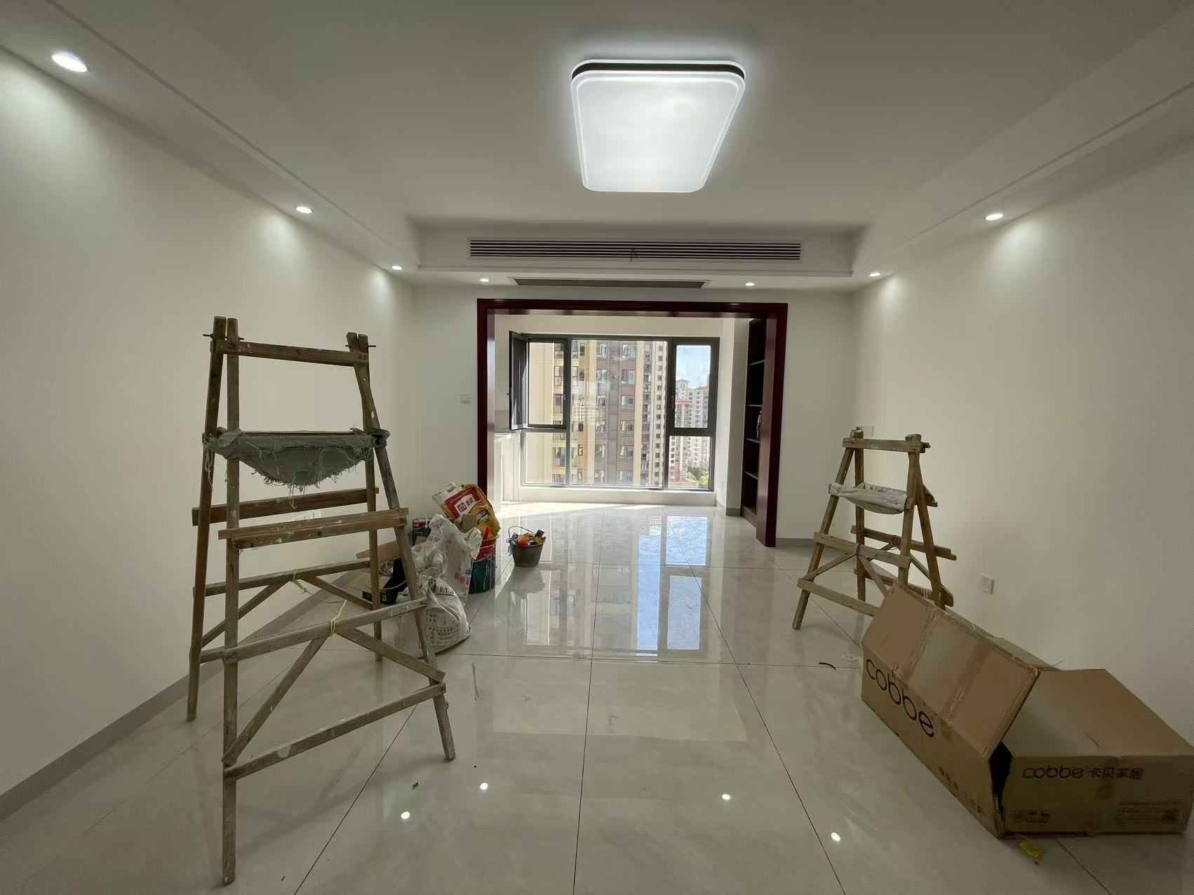 湖湘文化城(锦绣香江) 4室2厅2卫 80.0万 湖湘文化城(锦绣香江) 4室2厅2卫 80.0万室内图