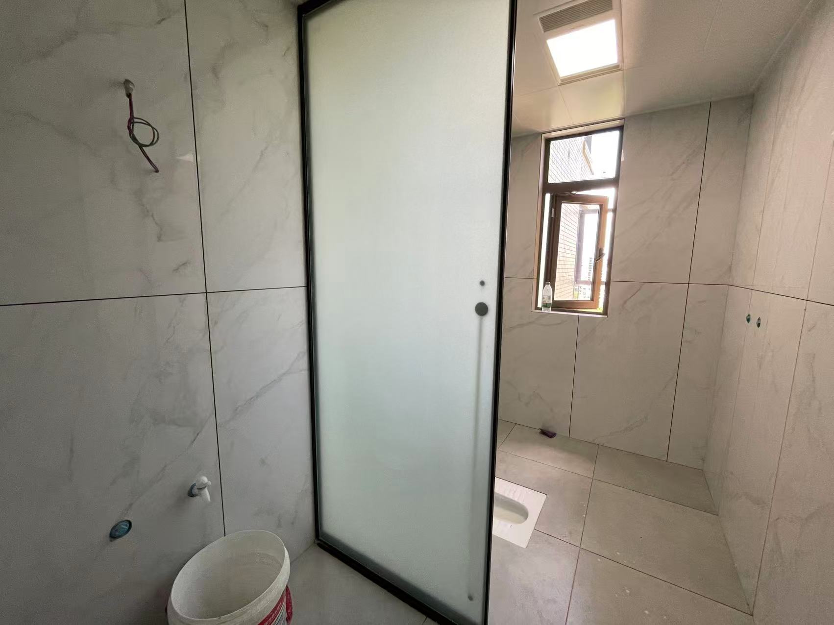 湖湘文化城(锦绣香江) 4室2厅2卫 80.0万 湖湘文化城(锦绣香江) 4室2厅2卫 80.0万室内图