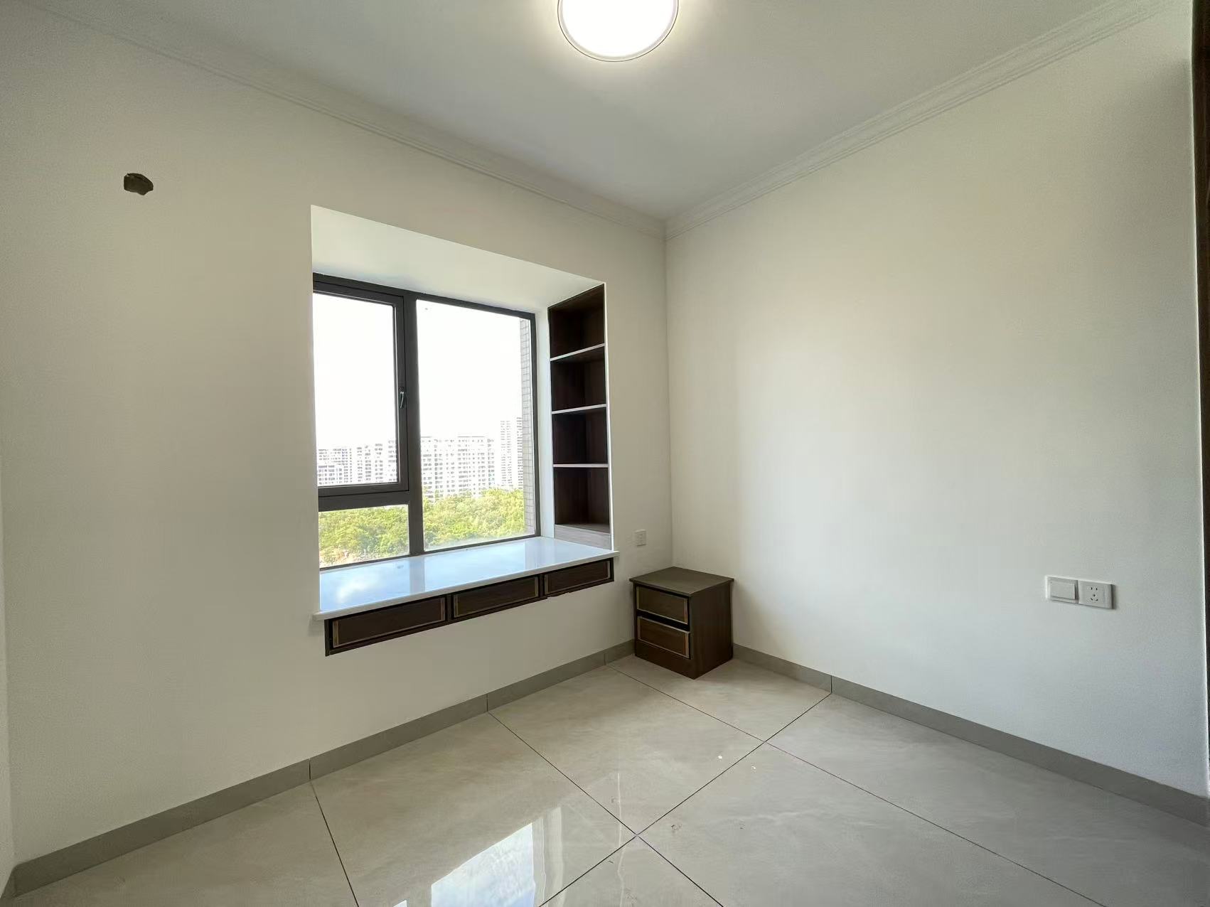 湖湘文化城(锦绣香江) 4室2厅2卫 80.0万 湖湘文化城(锦绣香江) 4室2厅2卫 80.0万室内图