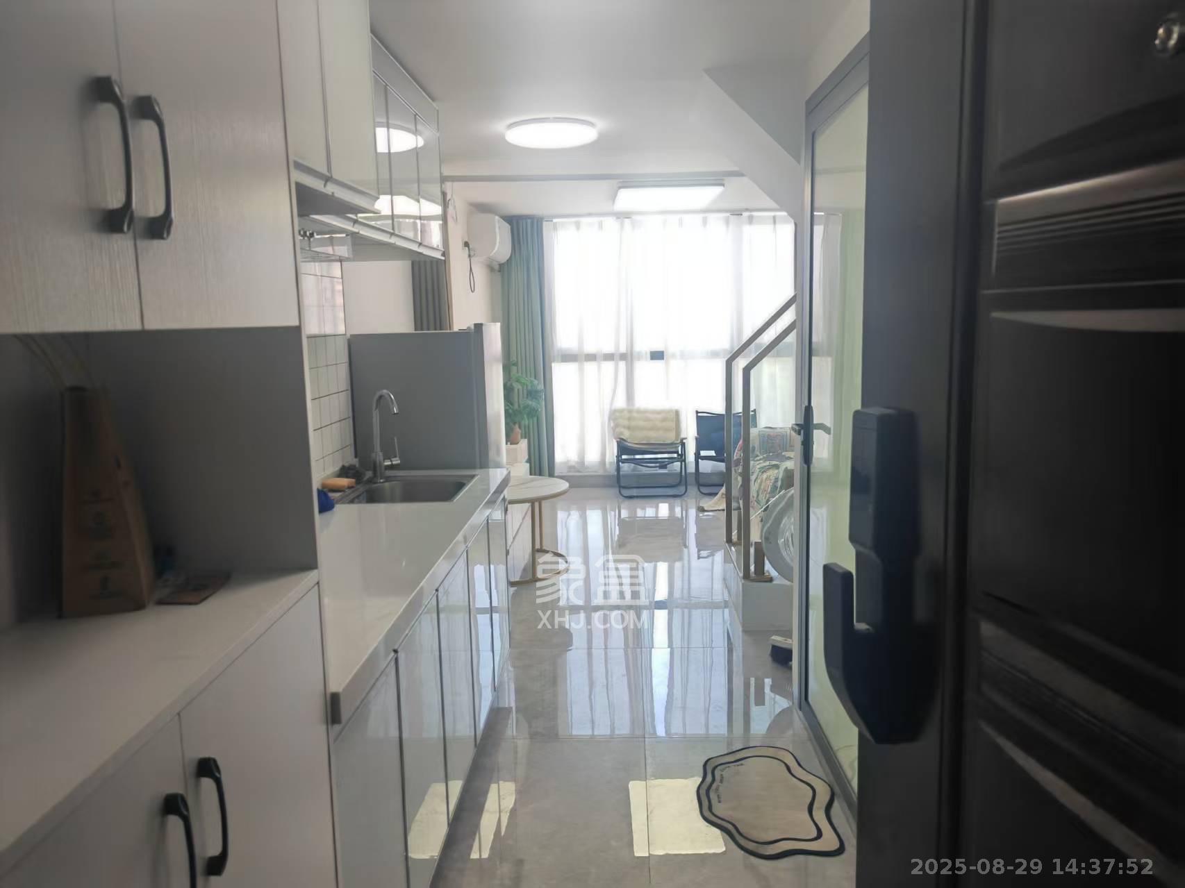 新长海D1站 1室1厅1卫 1500.0元/月 新长海D1站 1室1厅1卫 1500.0元/月室内图