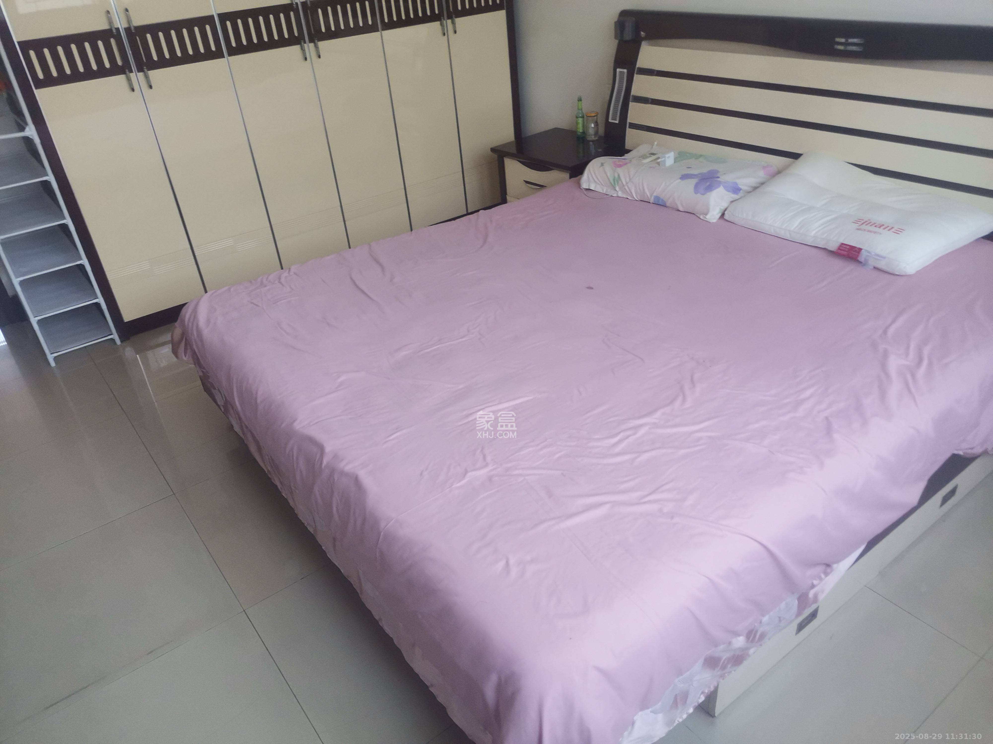 火炬村 2室0厅0卫 1500.0元/月 火炬村 2室0厅0卫 1500.0元/月室内图