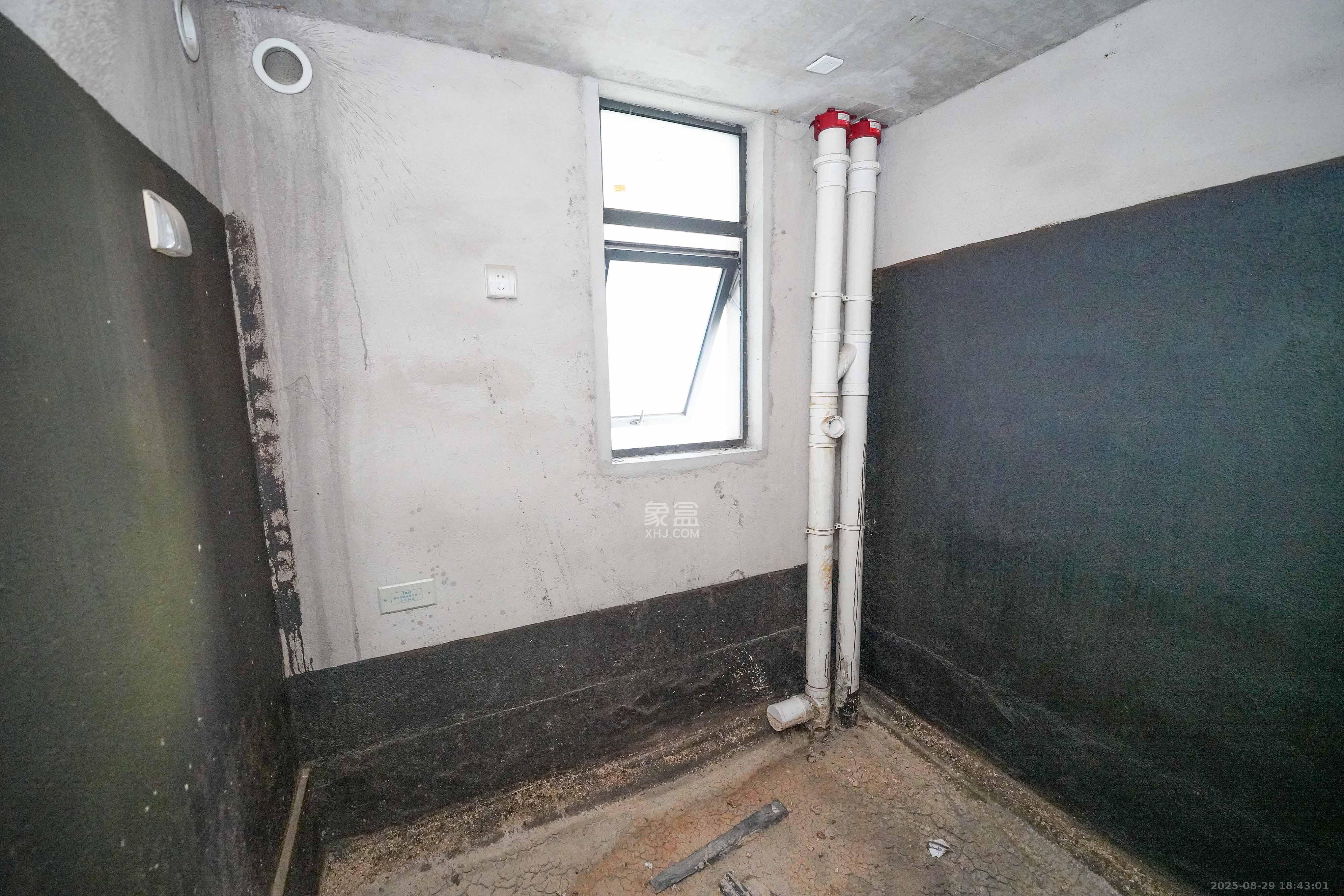 五矿万境蓝山  2室2厅1卫    65.0万其他