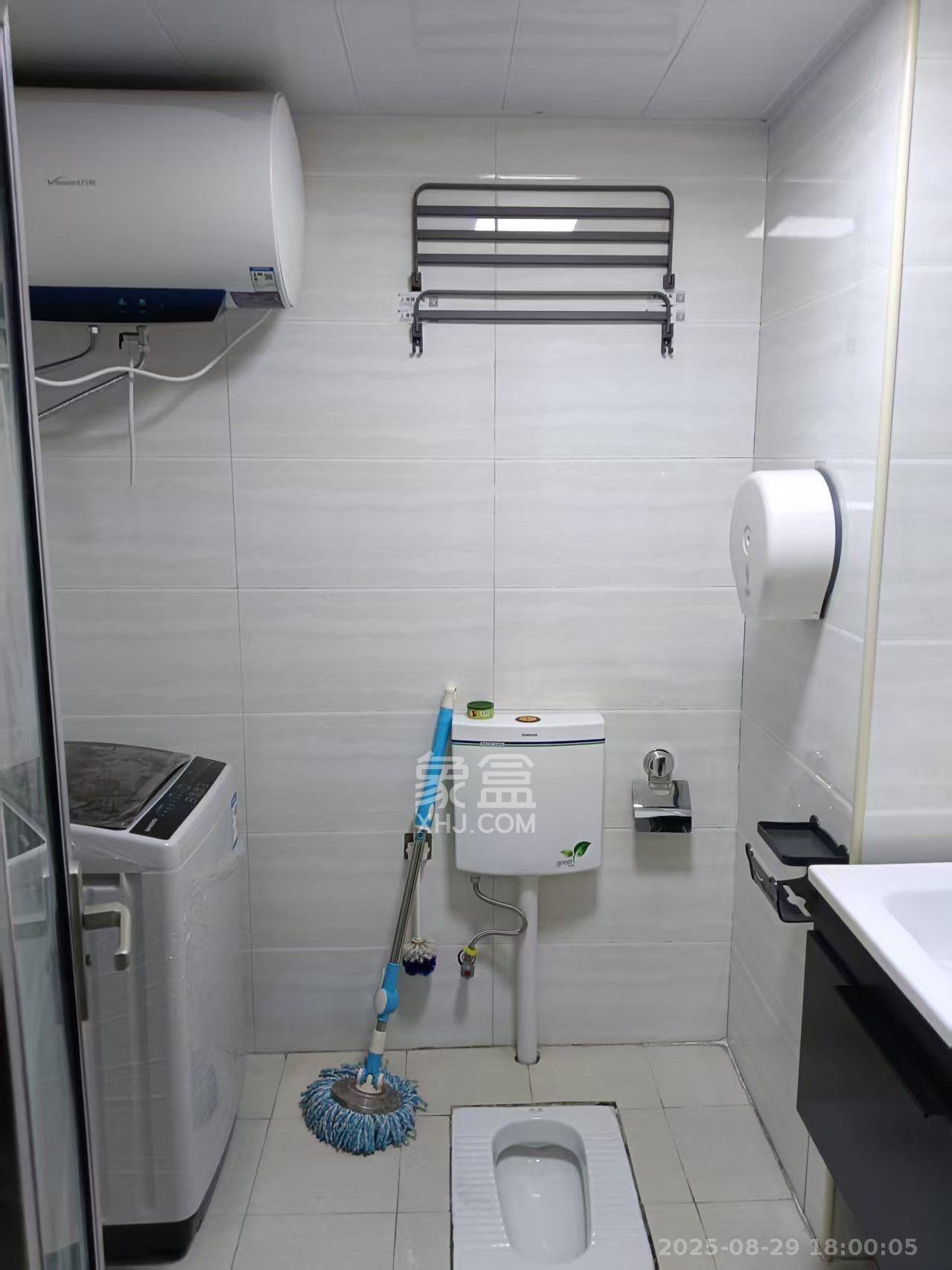 明城国际  1室1厅1卫    2100.0元/月室内图