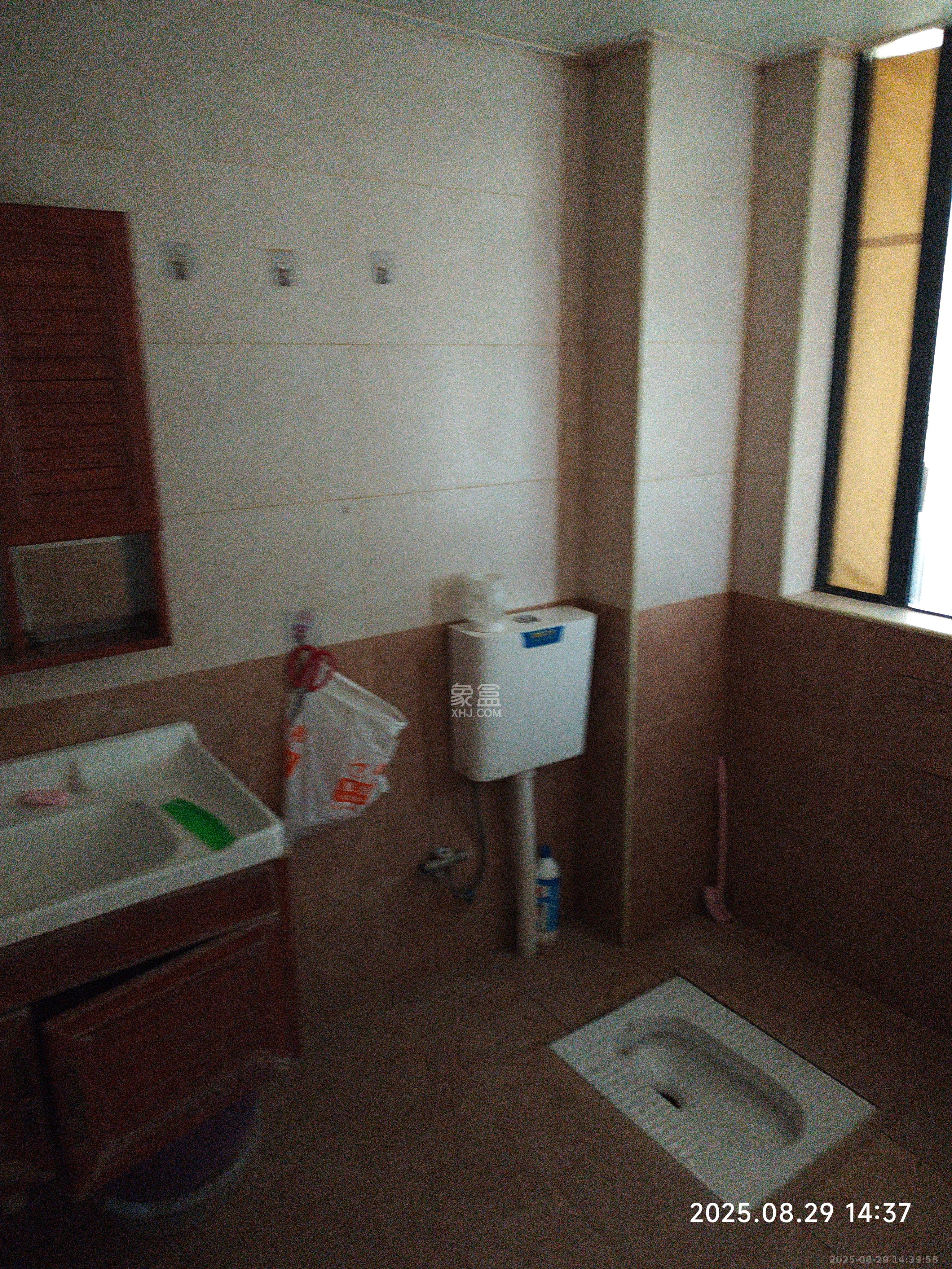 邦盛水岸御园 3室2厅1卫 1700.0元/月 邦盛水岸御园 3室2厅1卫 1700.0元/月室内图