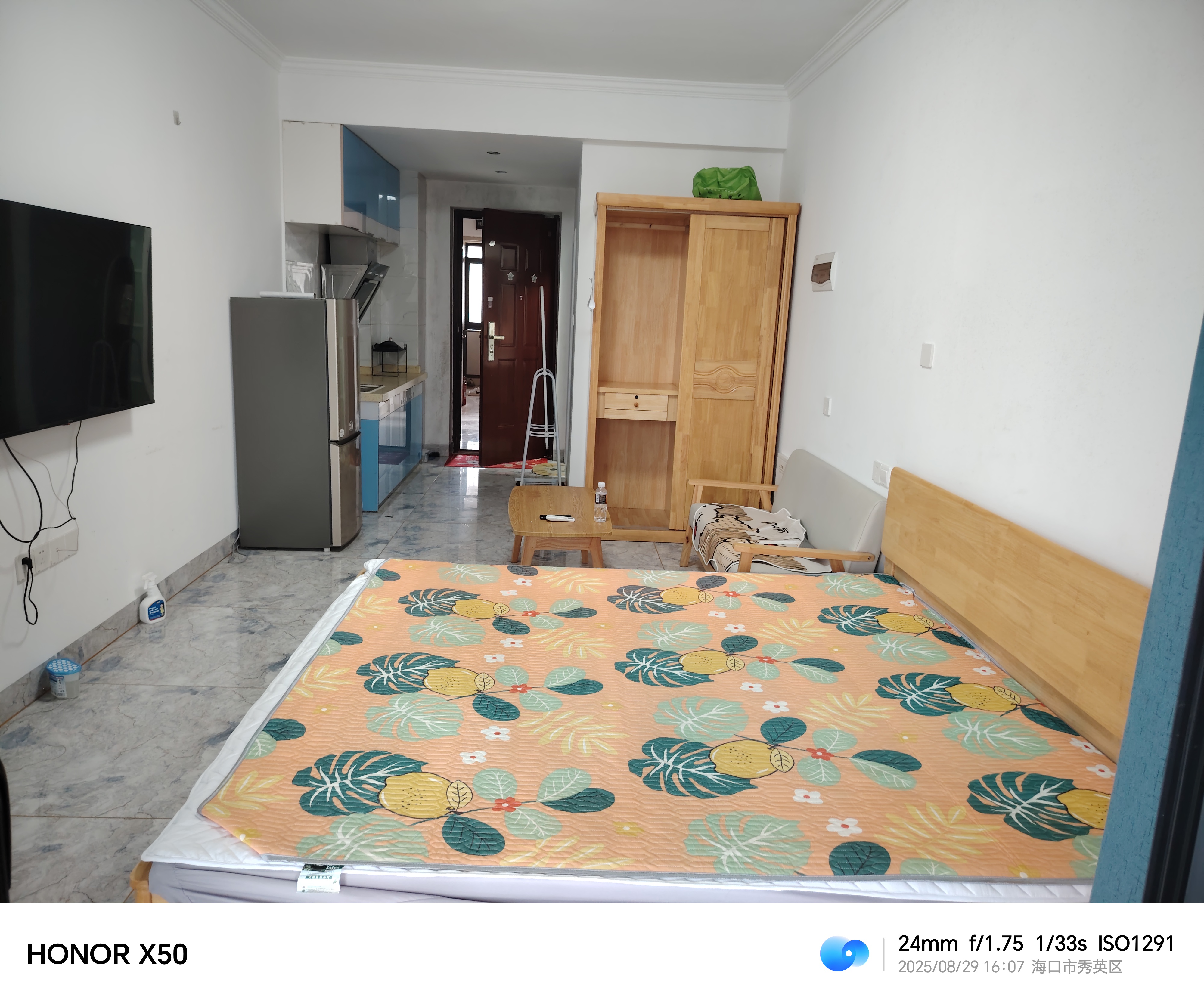 芒果社 1室0厅1卫 1600.0元/月 芒果社 1室0厅1卫 1600.0元/月室内图