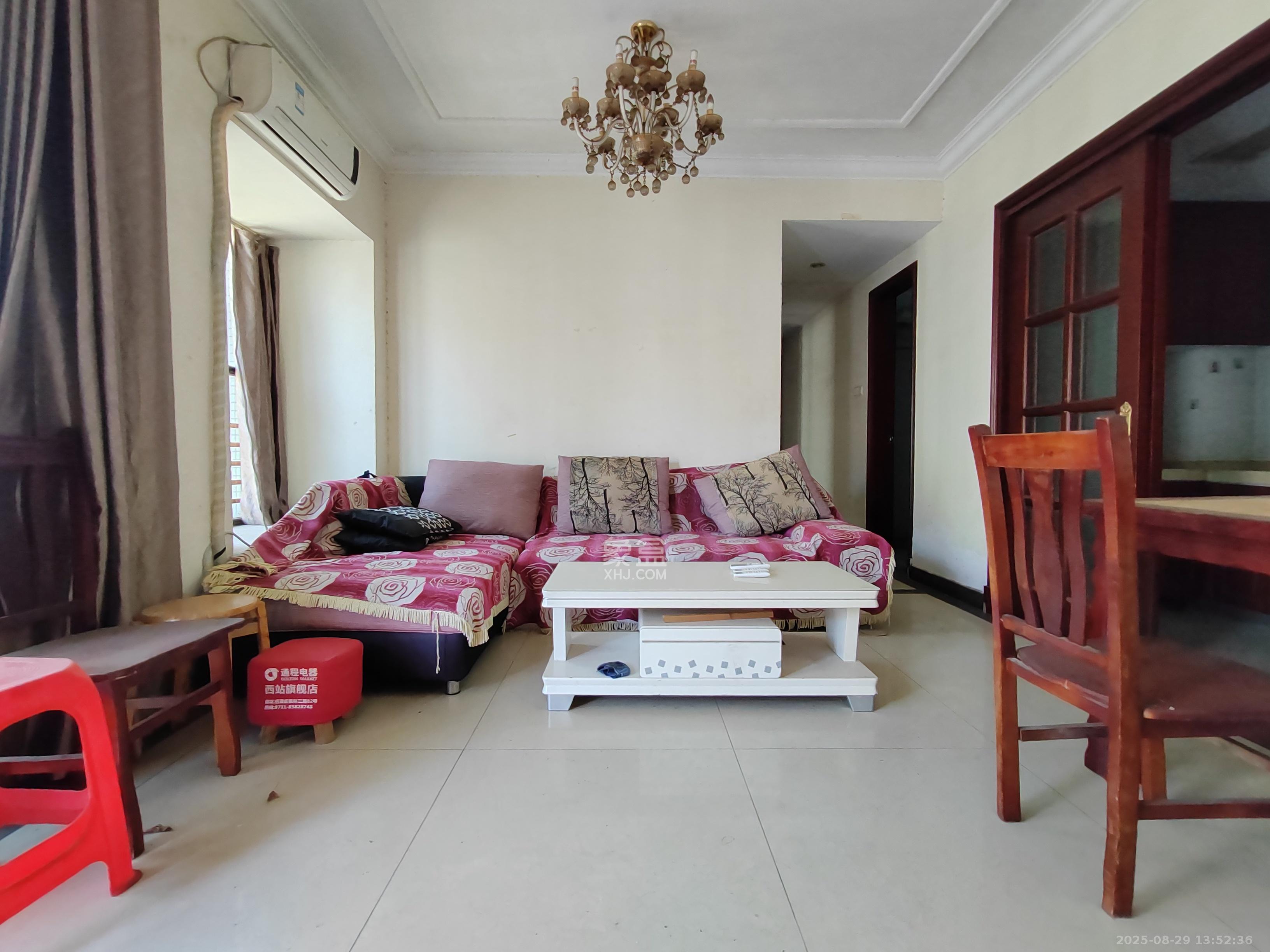 恒大名都  3室2厅2卫    1600.0元/月 恒大名都  3室2厅2卫    1600.0元/月室内图