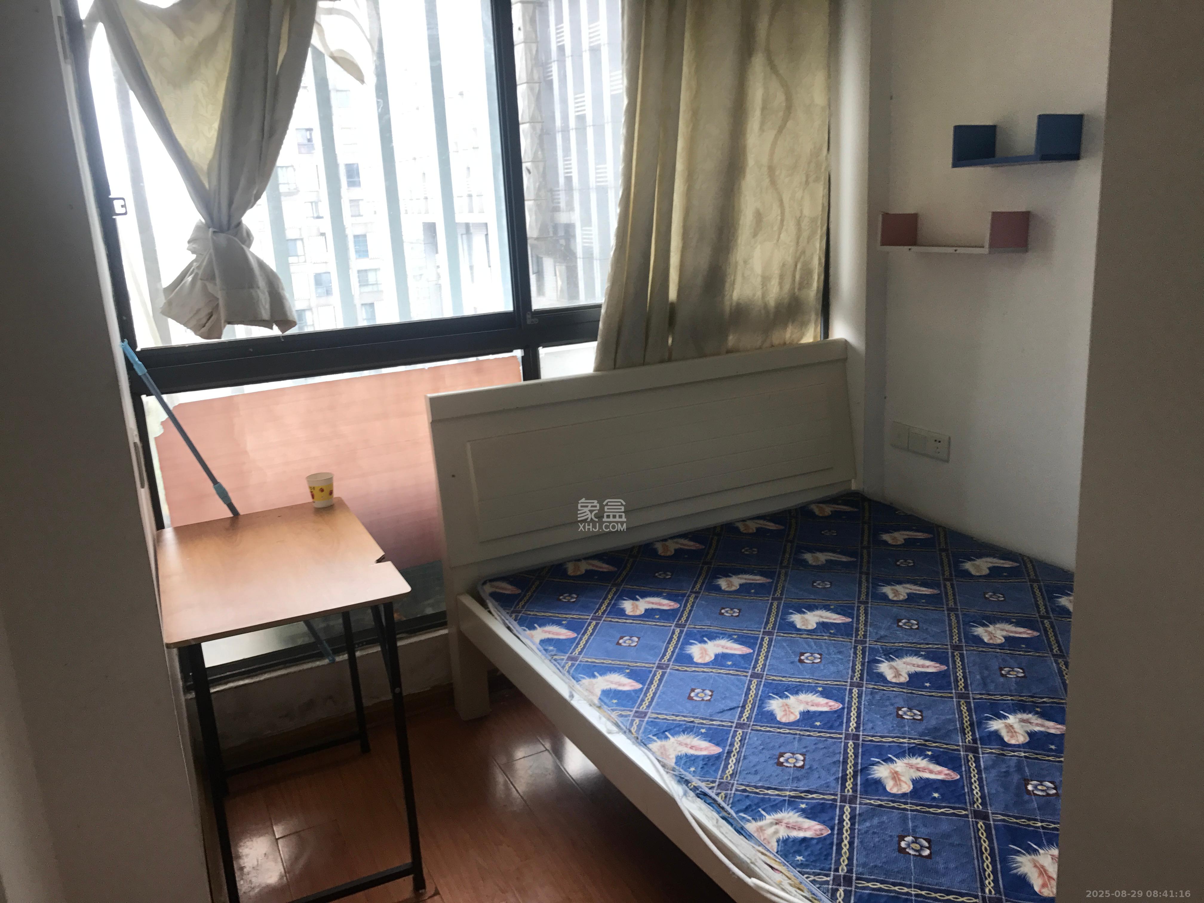 长大彩虹都  2室2厅1卫    1500.0元/月 长大彩虹都  2室2厅1卫    1500.0元/月室内图