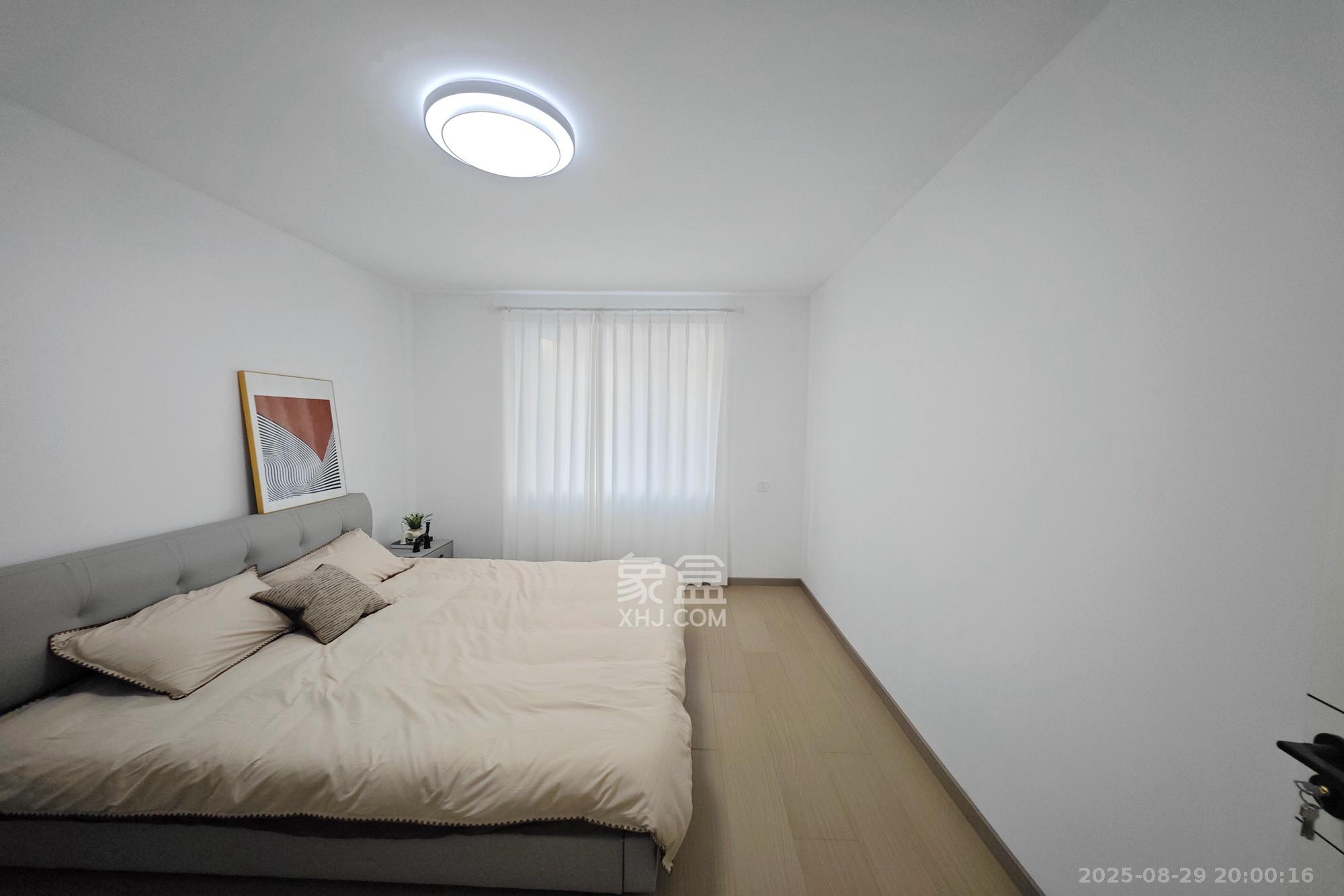 长沙卷烟厂高层小区  2室2厅1卫    49.8万卧室