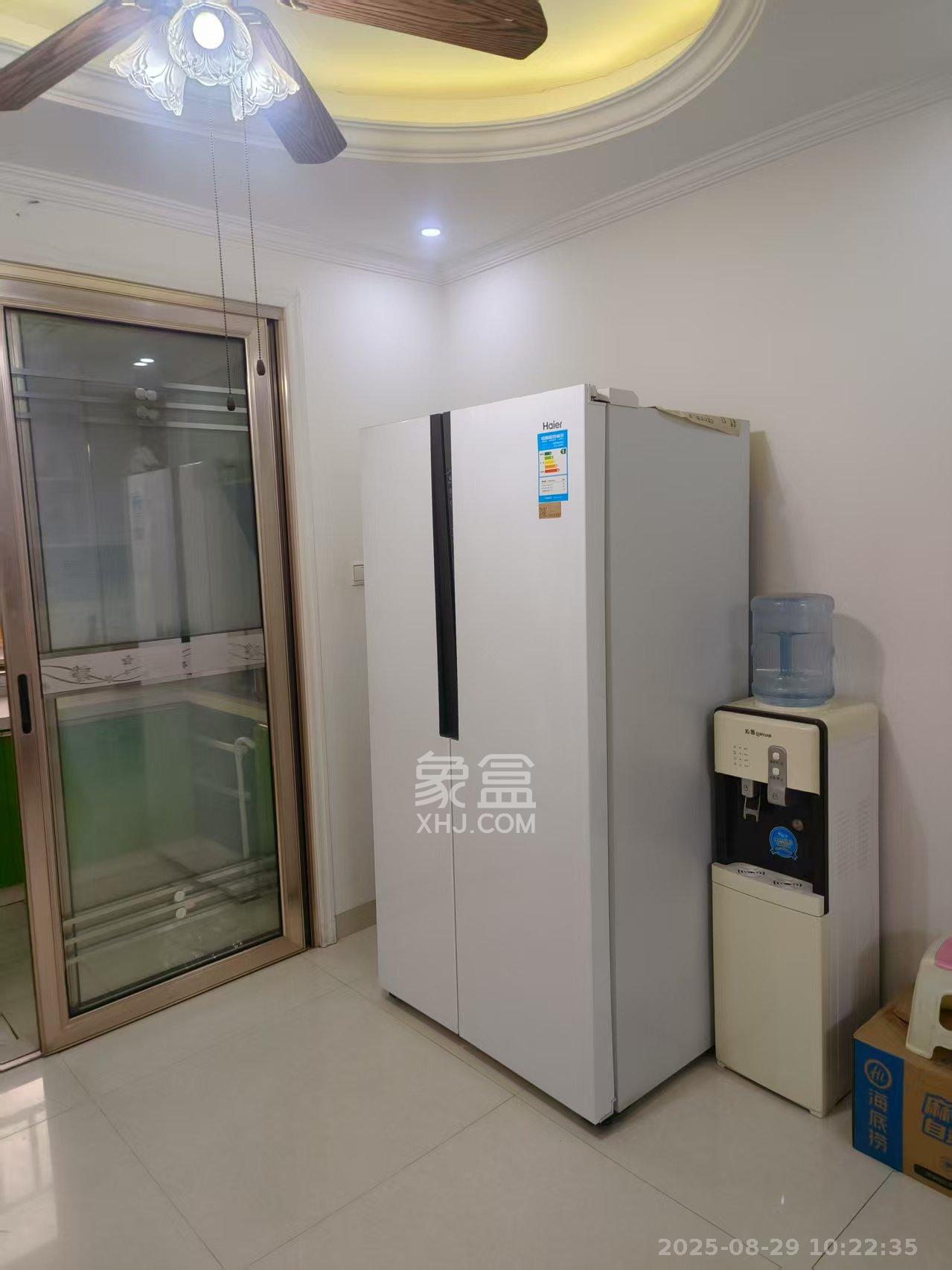 深业睿城  1室1厅1卫    2400.0元/月 深业睿城  1室1厅1卫    2400.0元/月室内图