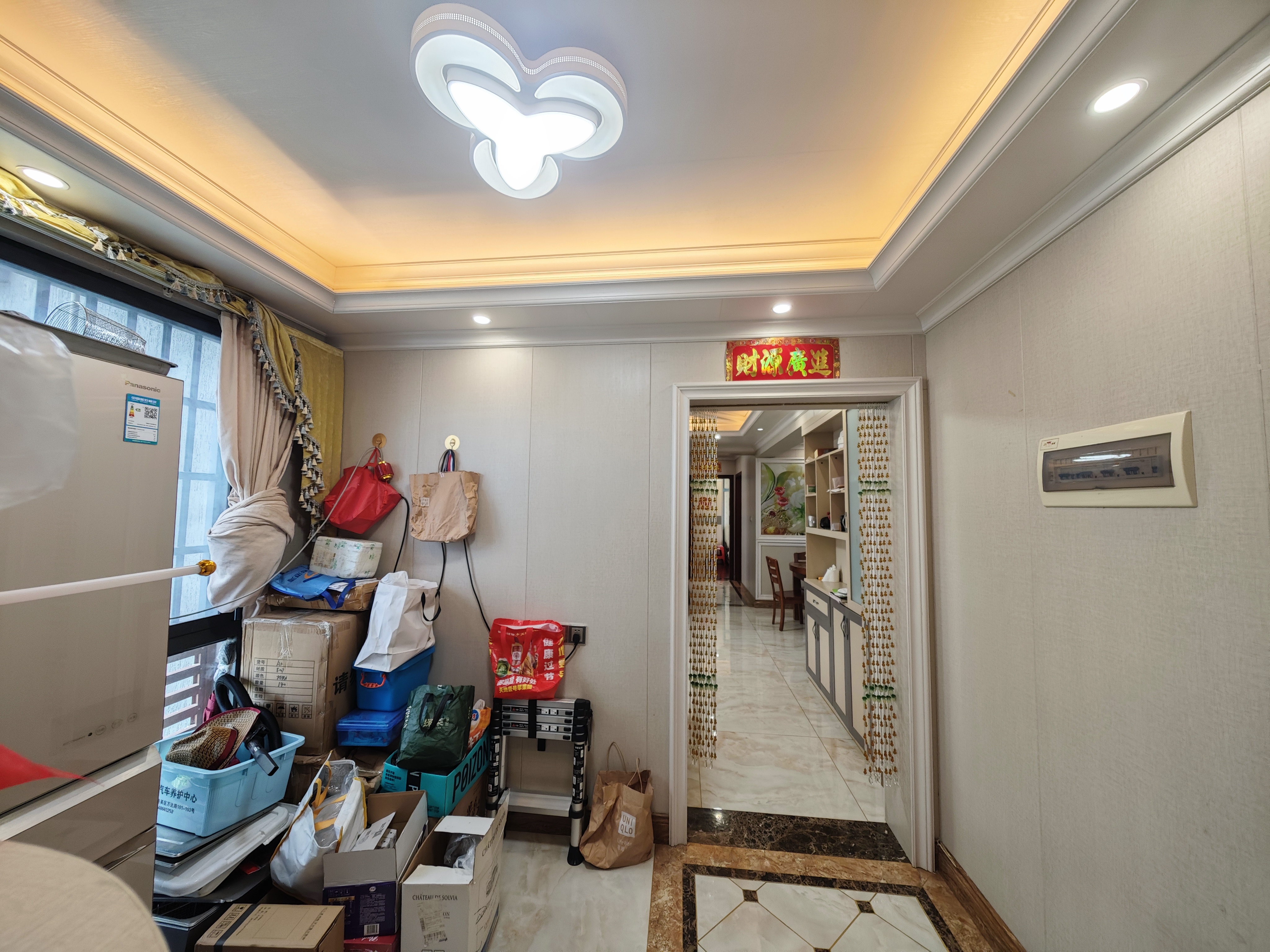 锦地翰城二期  4室2厅2卫    185.0万 锦地翰城二期  4室2厅2卫    185.0万