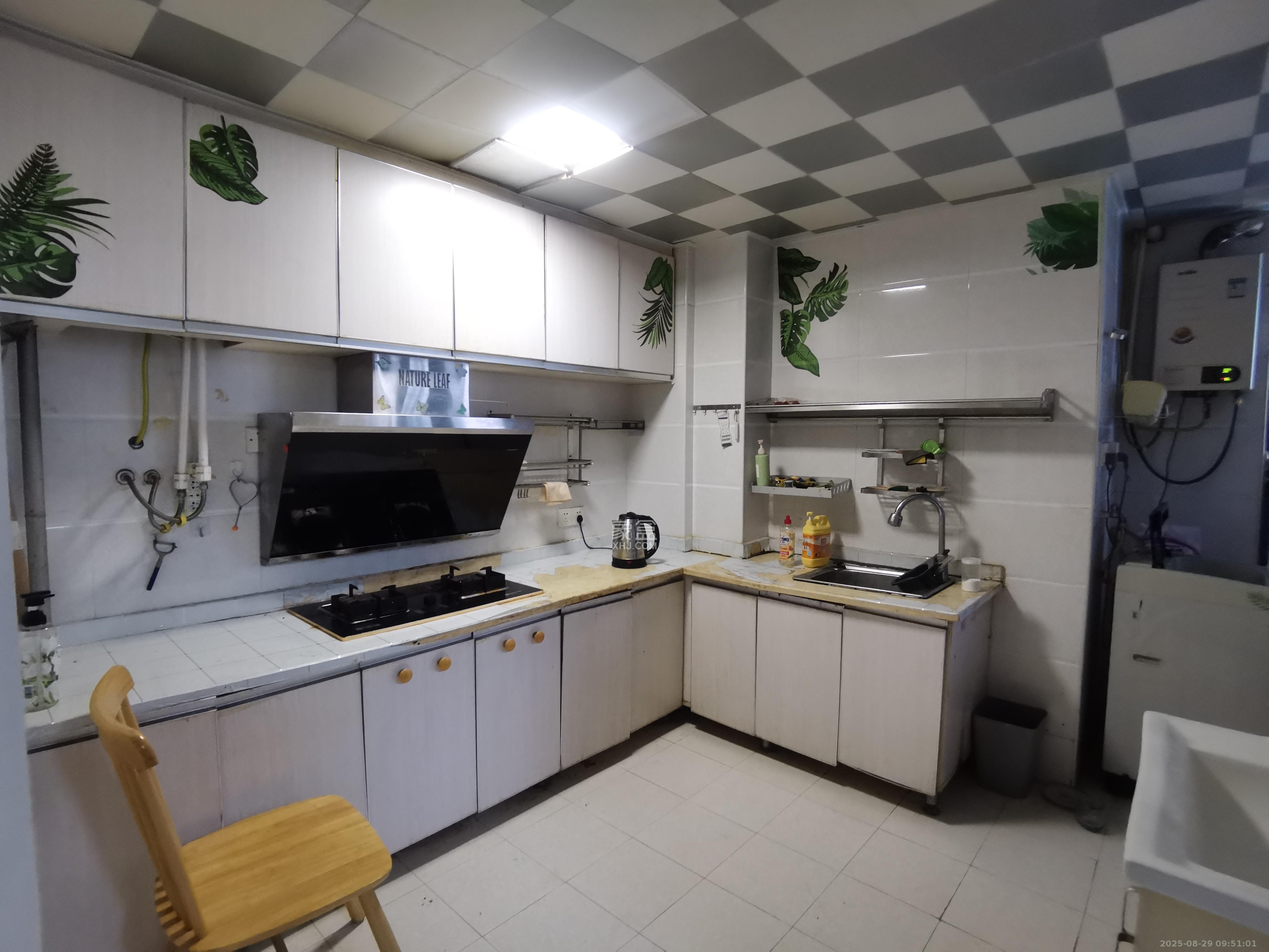 铂宫  1室2厅2卫    1000.0元/月室内图