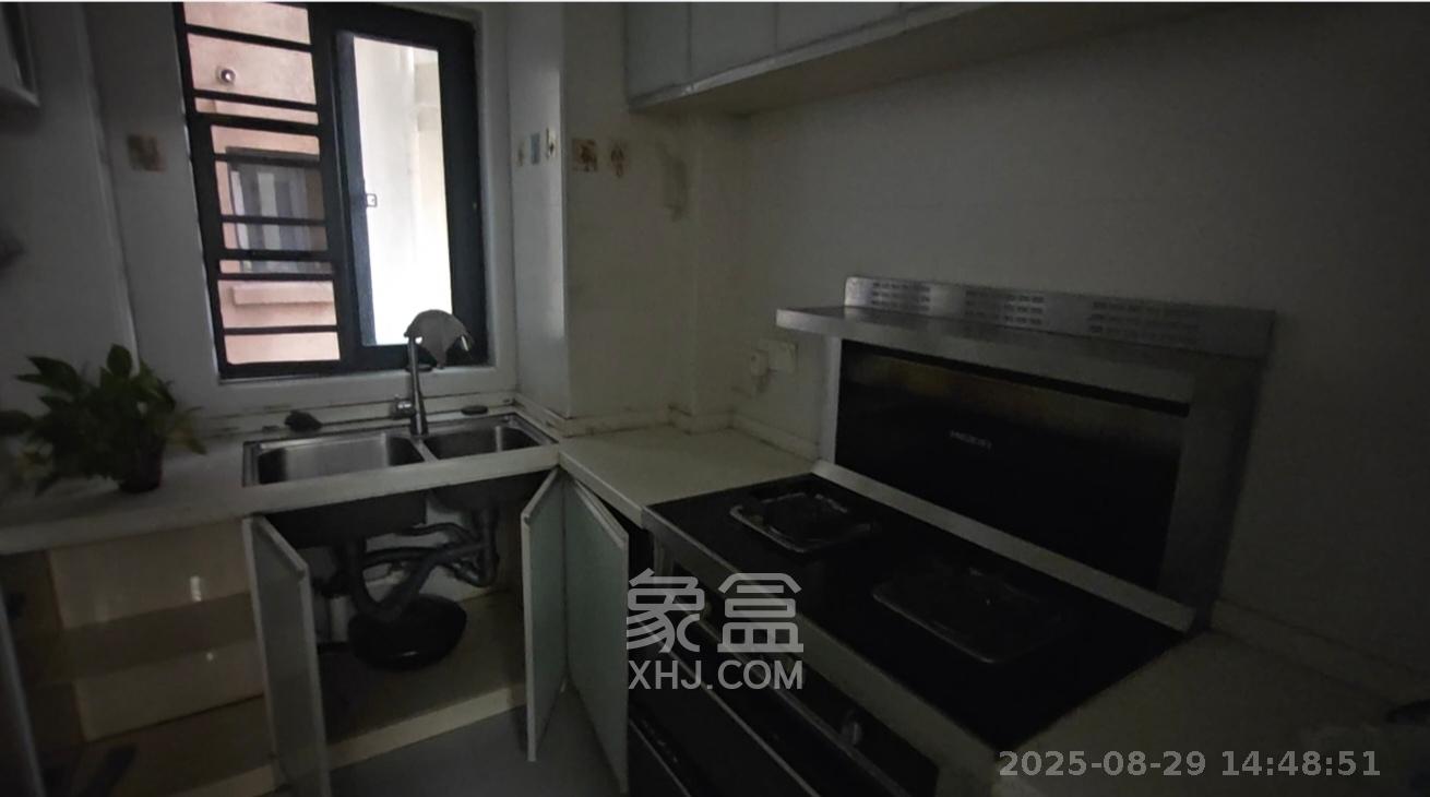 中建嘉和城  3室2厅1卫   2300.00元/月室内图