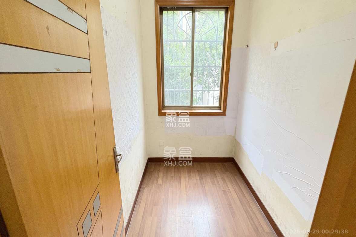 泰时新雅园  4室2厅2卫    108.0万 泰时新雅园  4室2厅2卫    108.0万其他