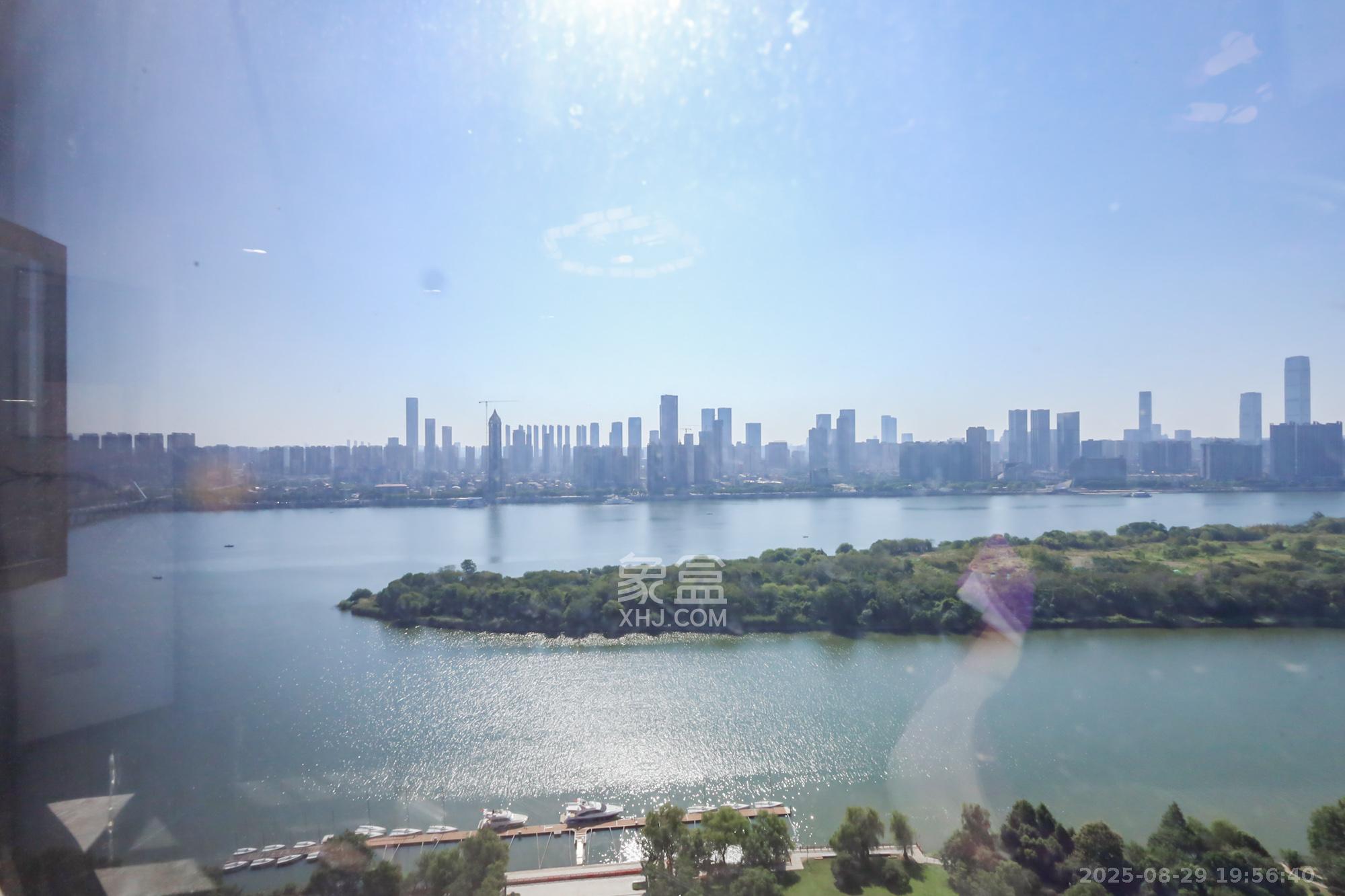 保利西海岸A区 3室2厅2卫 360.0万 保利西海岸A区 3室2厅2卫 360.0万其他