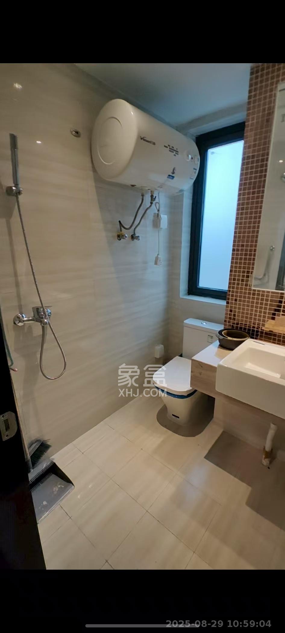 恒大时代广场 1室1厅1卫 1200.0元/月 恒大时代广场 1室1厅1卫 1200.0元/月室内图