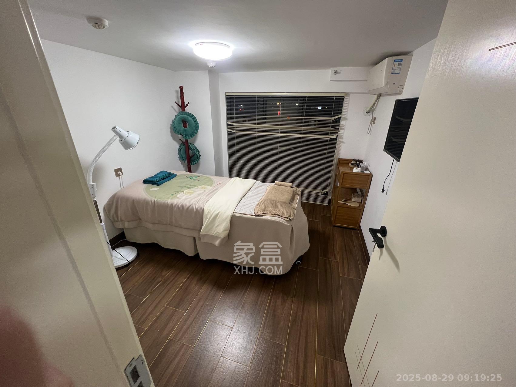 恒大御景半岛锦绣苑  3室2厅2卫    4200.0元/月室内图