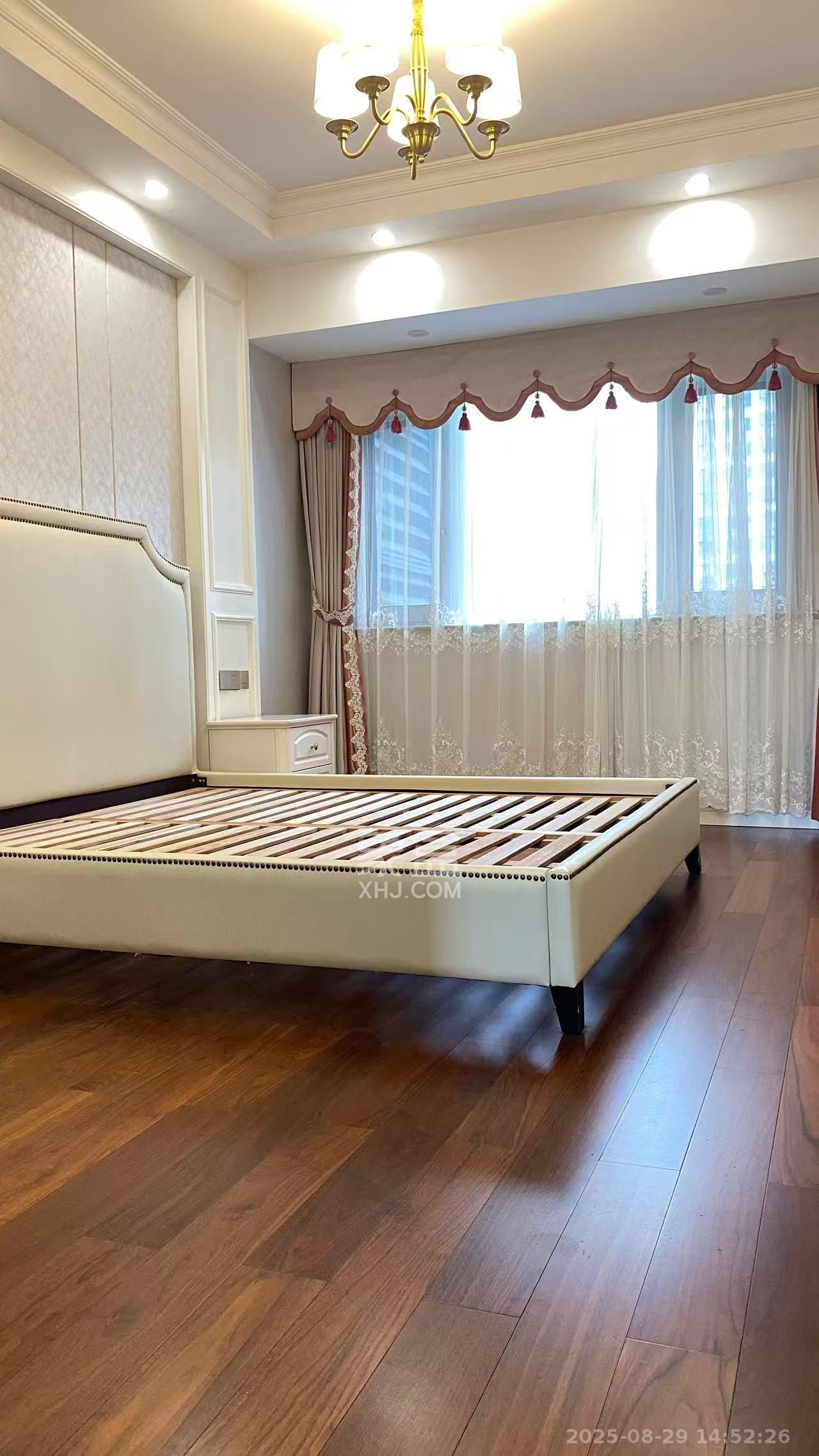 长房上层国际 4室2厅2卫 108.0万 长房上层国际 4室2厅2卫 108.0万室内图