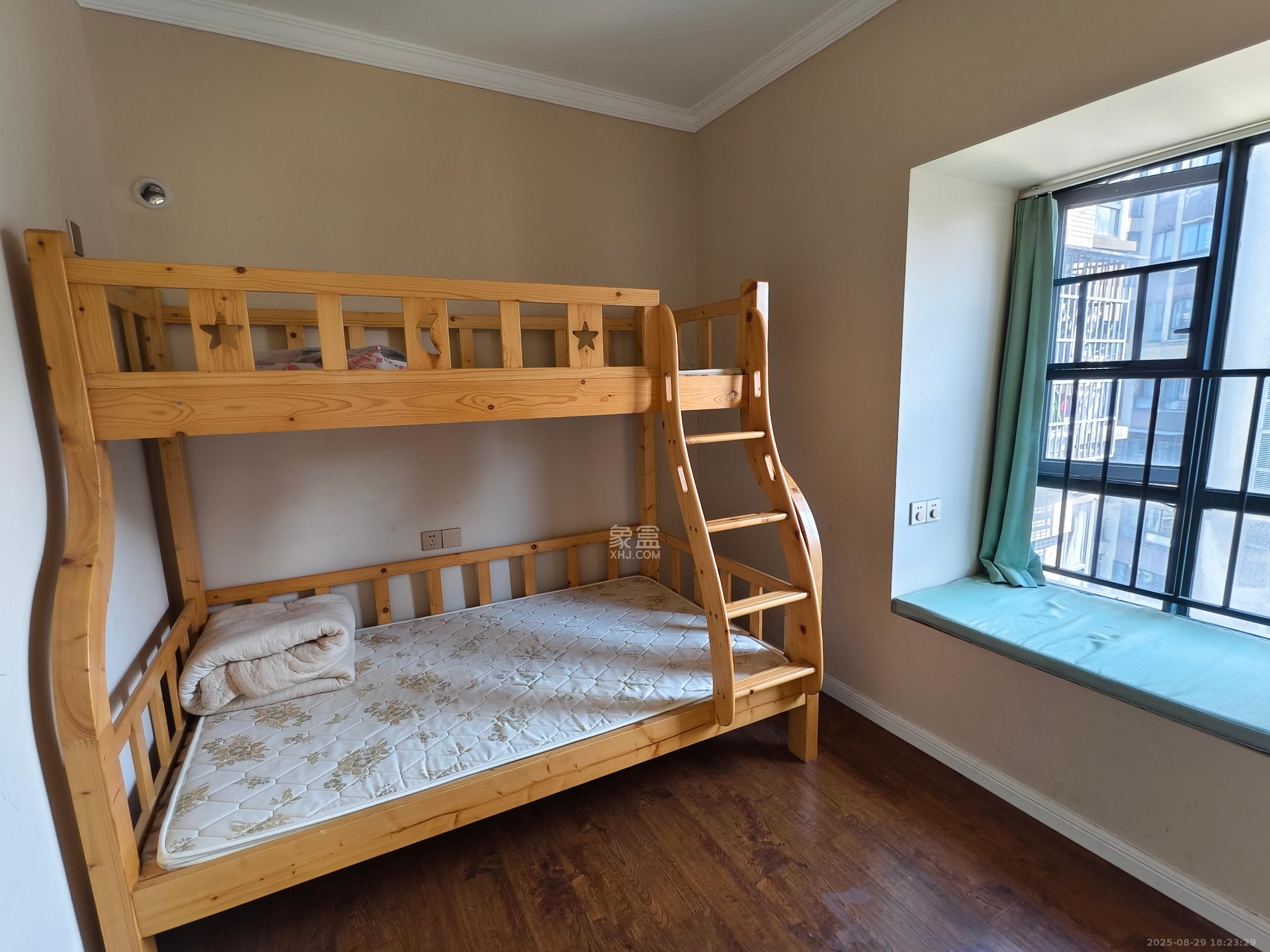 五矿紫湖香醍 2室2厅0卫 1600.0元/月 五矿紫湖香醍 2室2厅0卫 1600.0元/月室内图