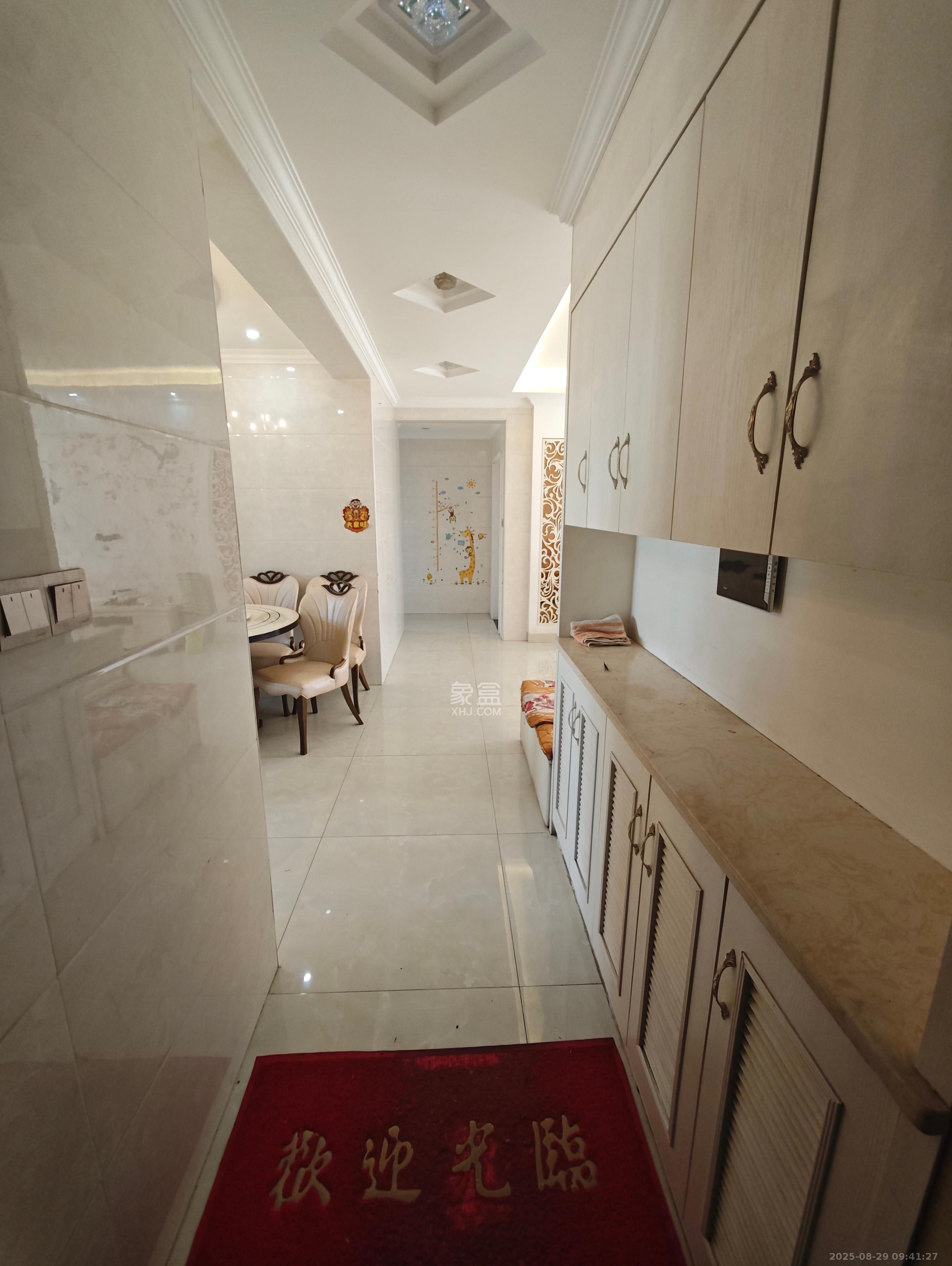 深业睿城  3室2厅1卫    2400.0元/月 深业睿城  3室2厅1卫    2400.0元/月室内图