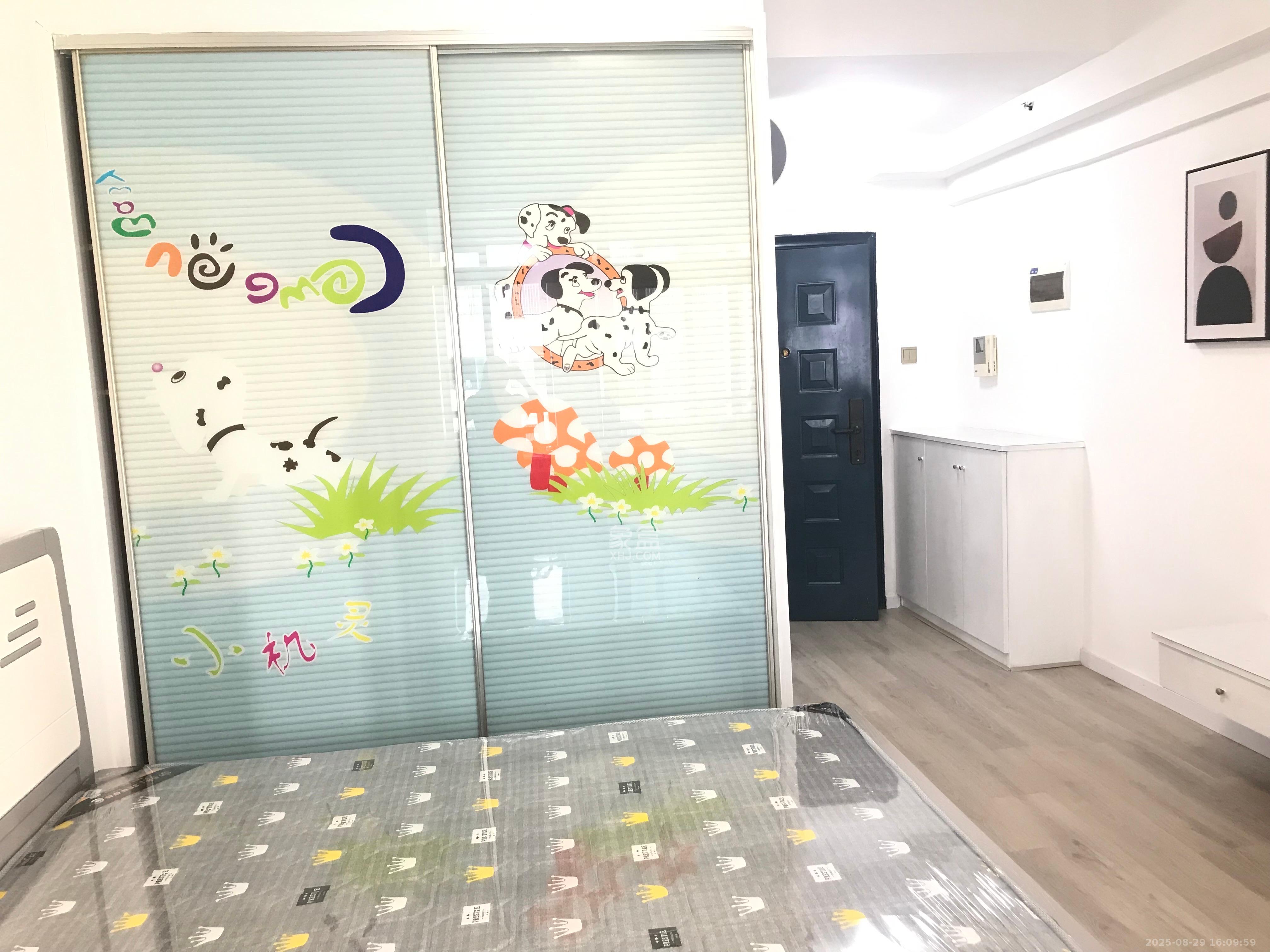 尚都花园城  1室1厅1卫    1000.0元/月室内图