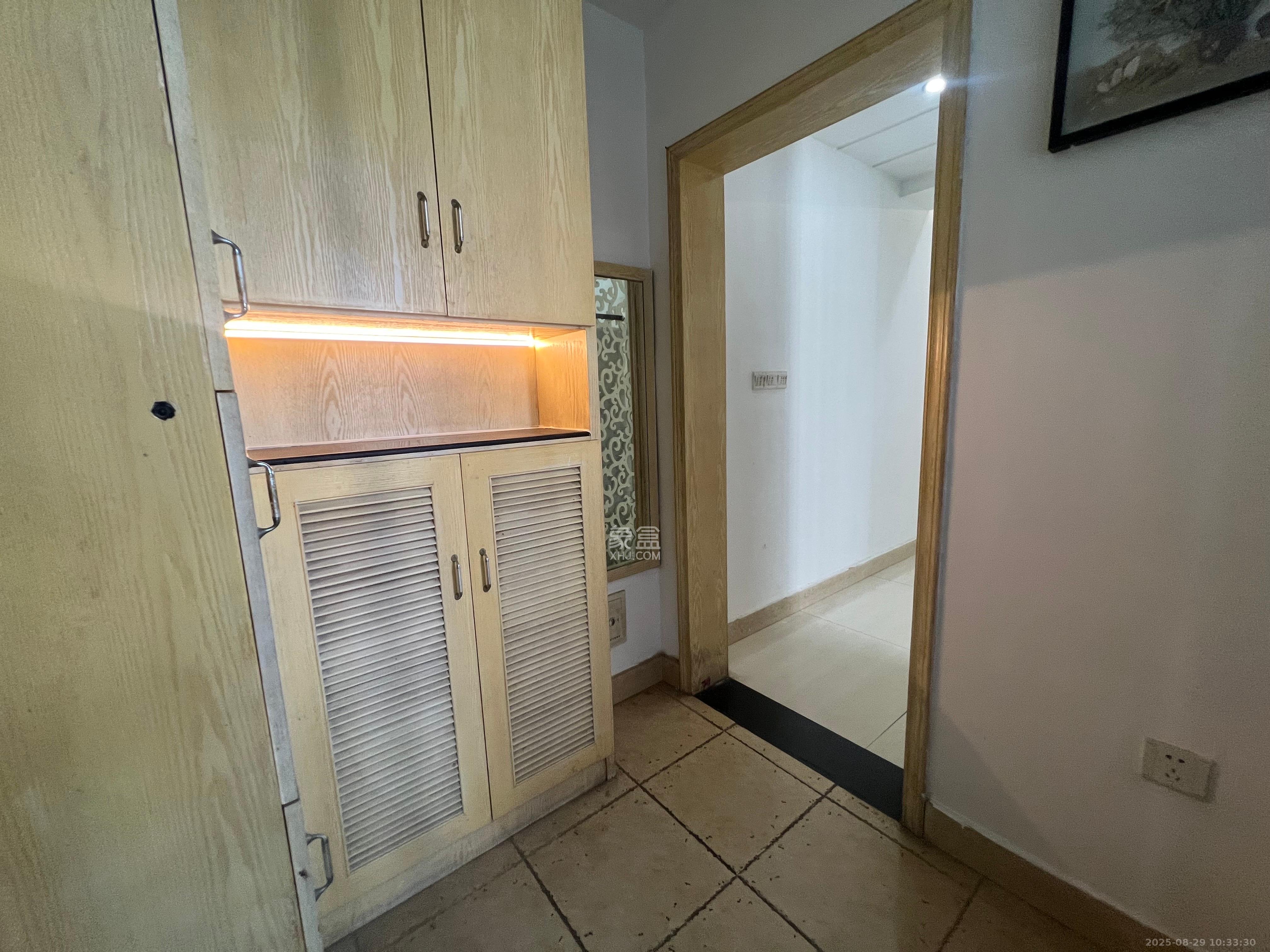 星城映象  1室2厅1卫    2100.0元/月 星城映象  1室2厅1卫    2100.0元/月室内图