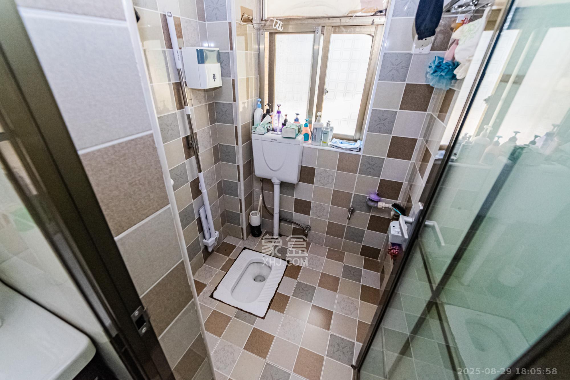 景香苑  2室2厅1卫    55.0万 景香苑  2室2厅1卫    55.0万卧室