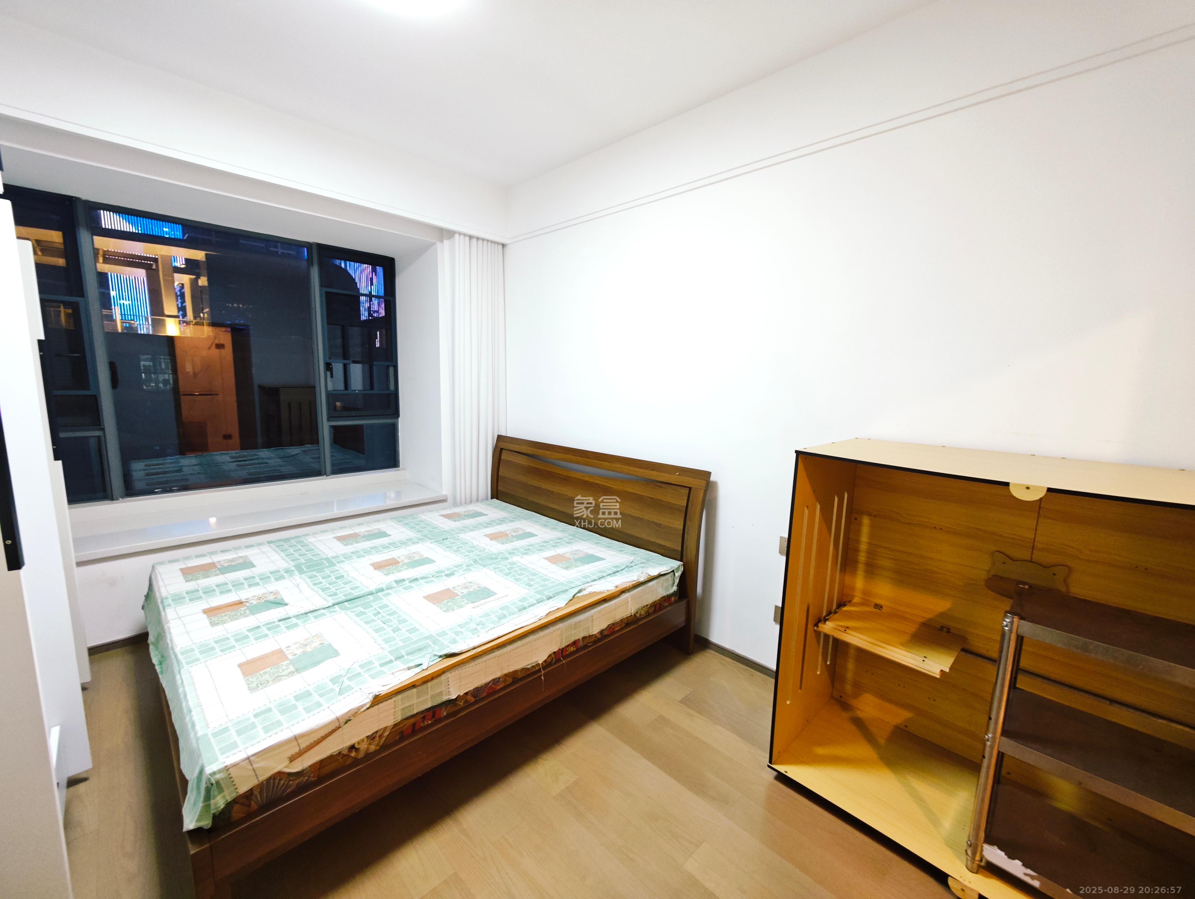 复地滨江金融中心 4室1厅2卫 4000.0元/月 复地滨江金融中心 4室1厅2卫 4000.0元/月室内图