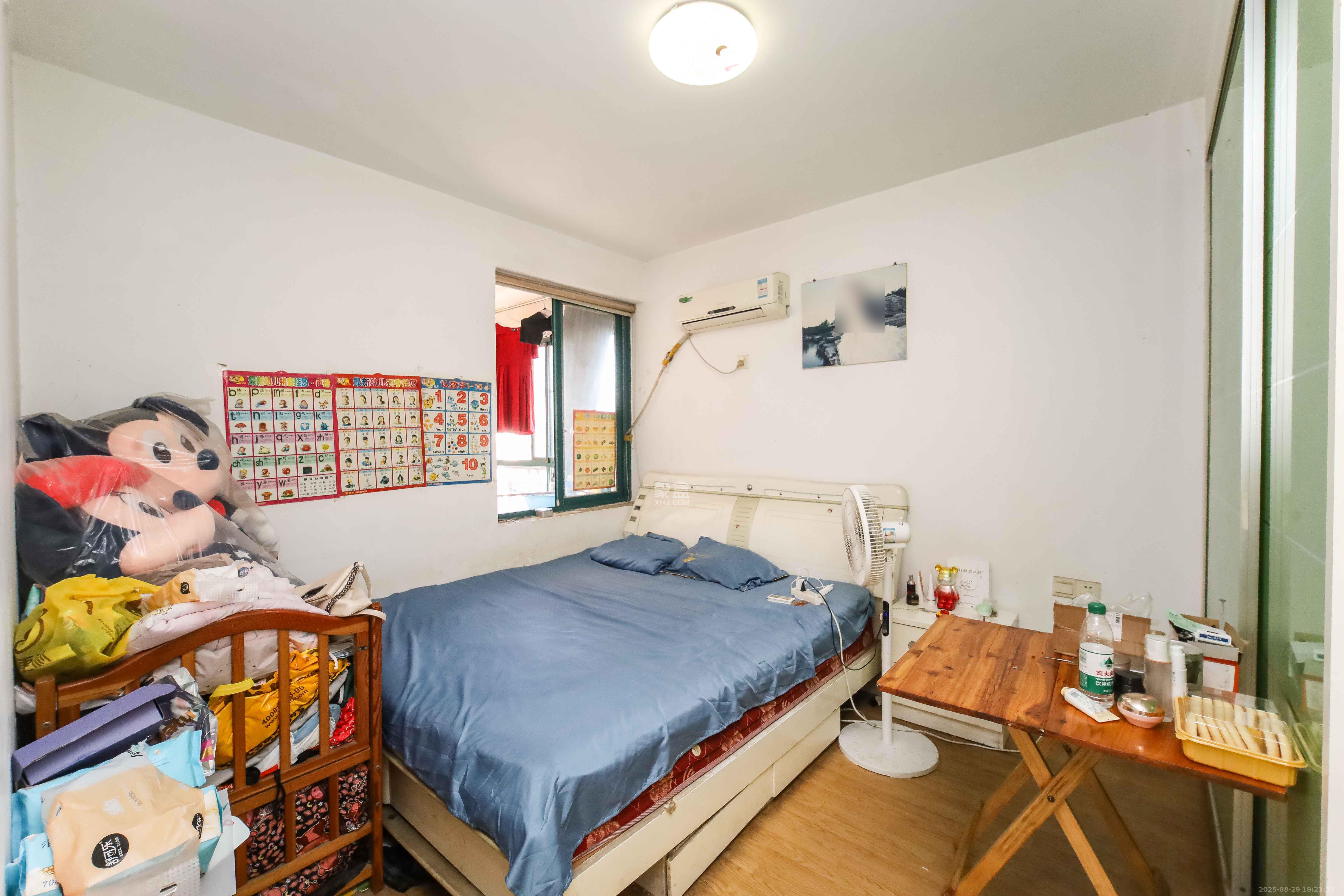 东方新城 2室2厅1卫 63.0万 东方新城 2室2厅1卫 63.0万卧室