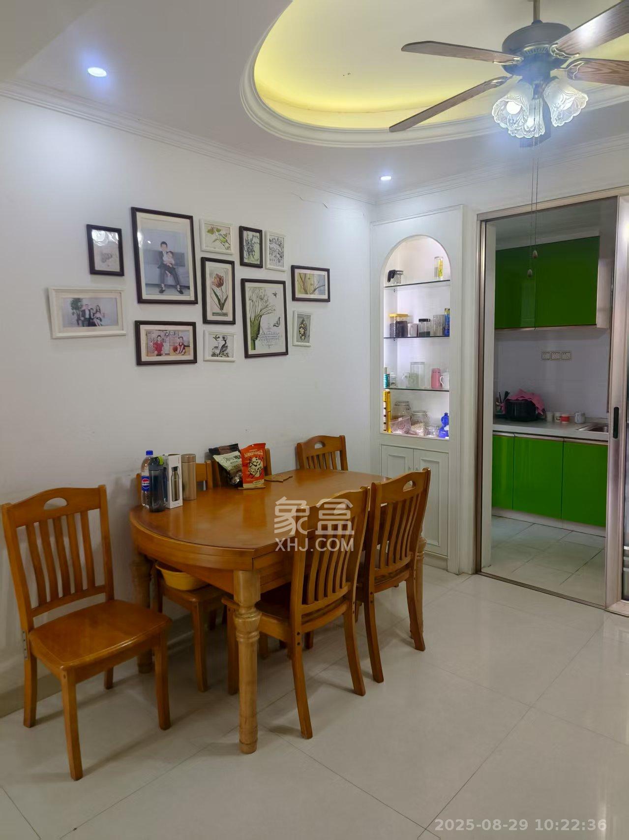 深业睿城  1室1厅1卫    2400.0元/月 深业睿城  1室1厅1卫    2400.0元/月室内图