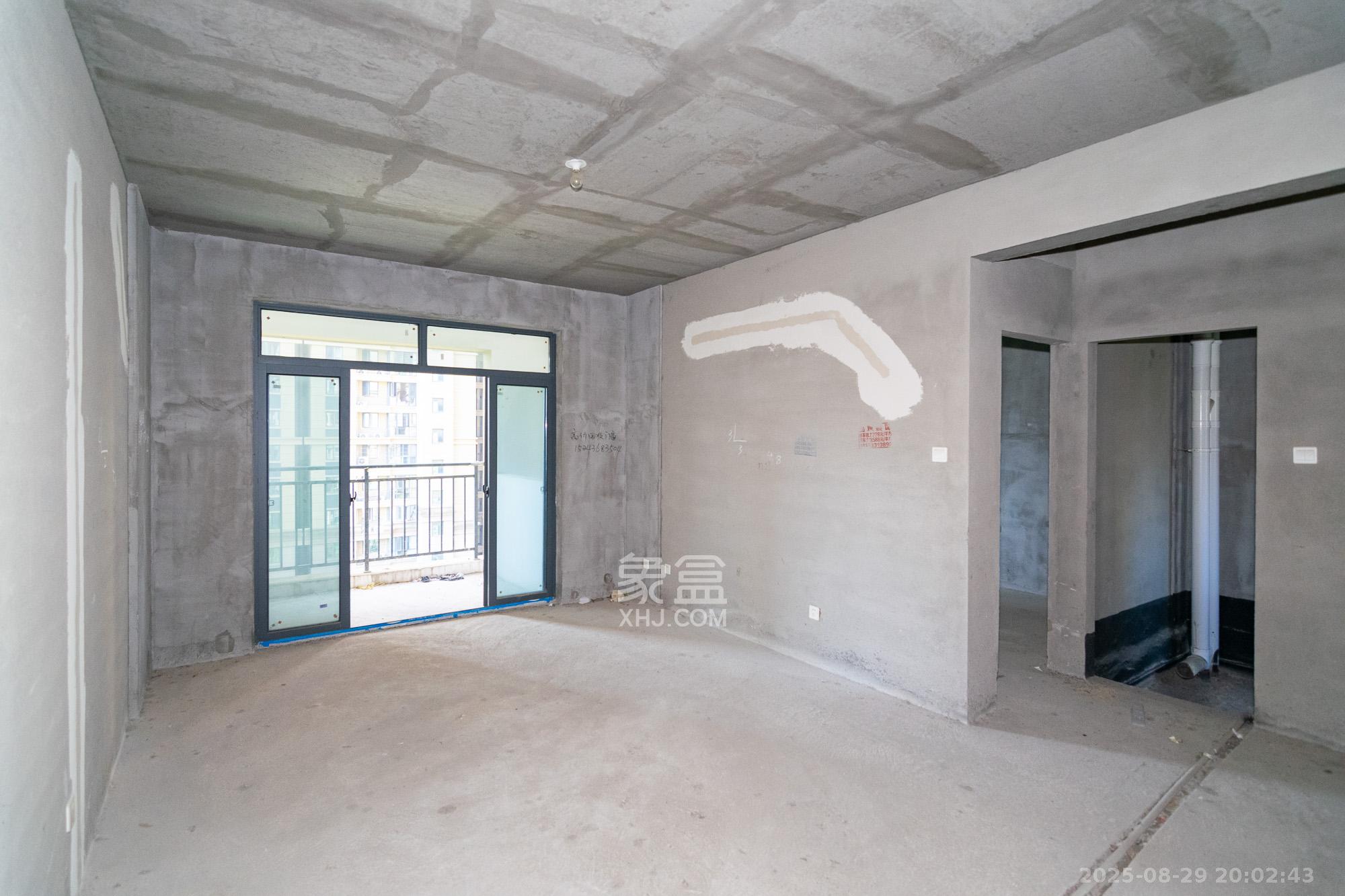 澳海月亮湾 3室2厅1卫 63.8万 澳海月亮湾 3室2厅1卫 63.8万客厅