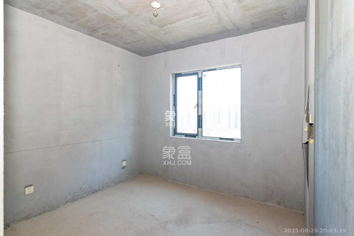 澳海月亮湾 3室2厅2卫 70.0万 澳海月亮湾 3室2厅2卫 70.0万卧室