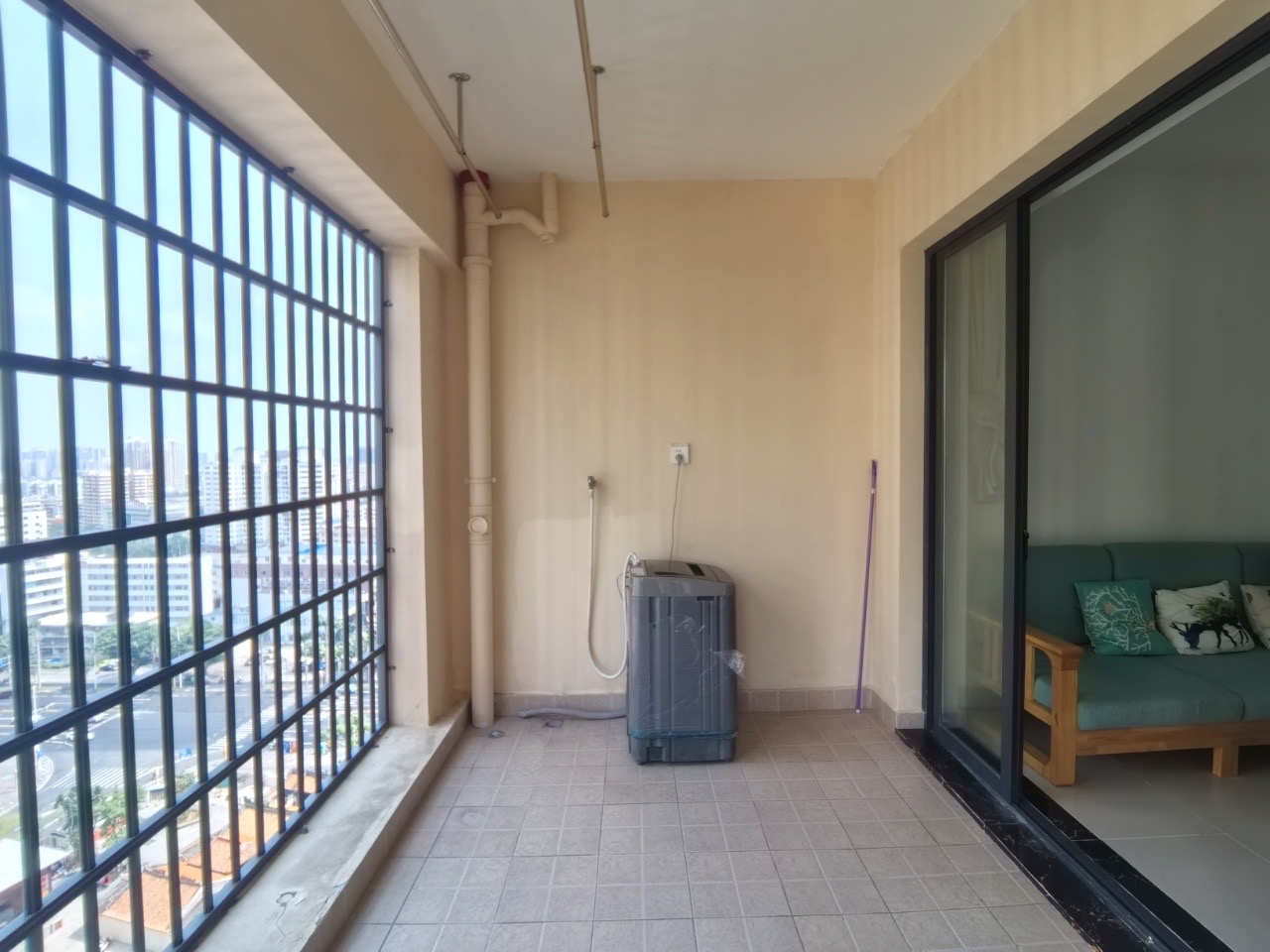 龙岐雅苑  3室2厅1卫    2800.0元/月室内图