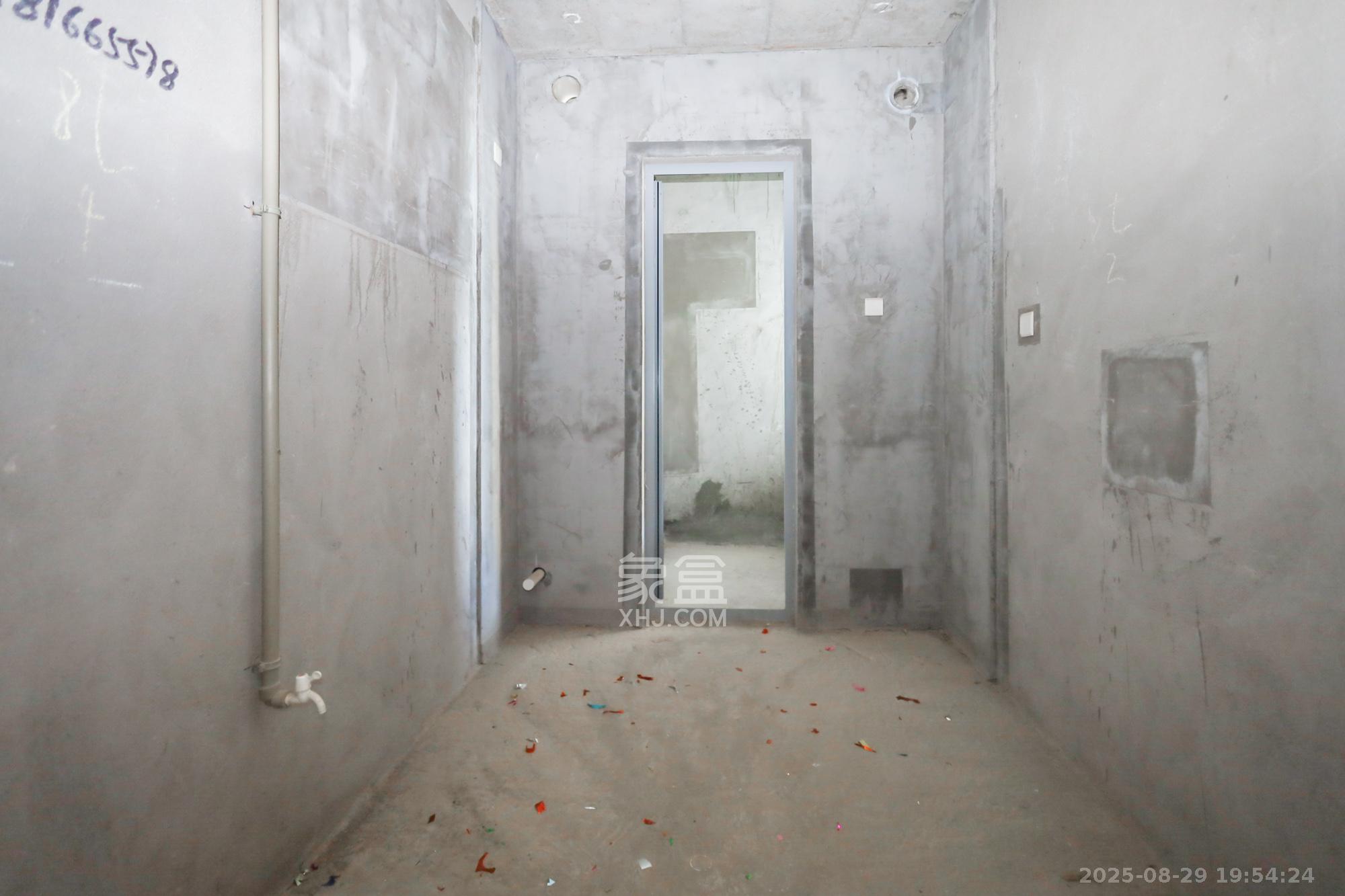 保利天禧C区 4室2厅2卫 218.0万 保利天禧C区 4室2厅2卫 218.0万厨房