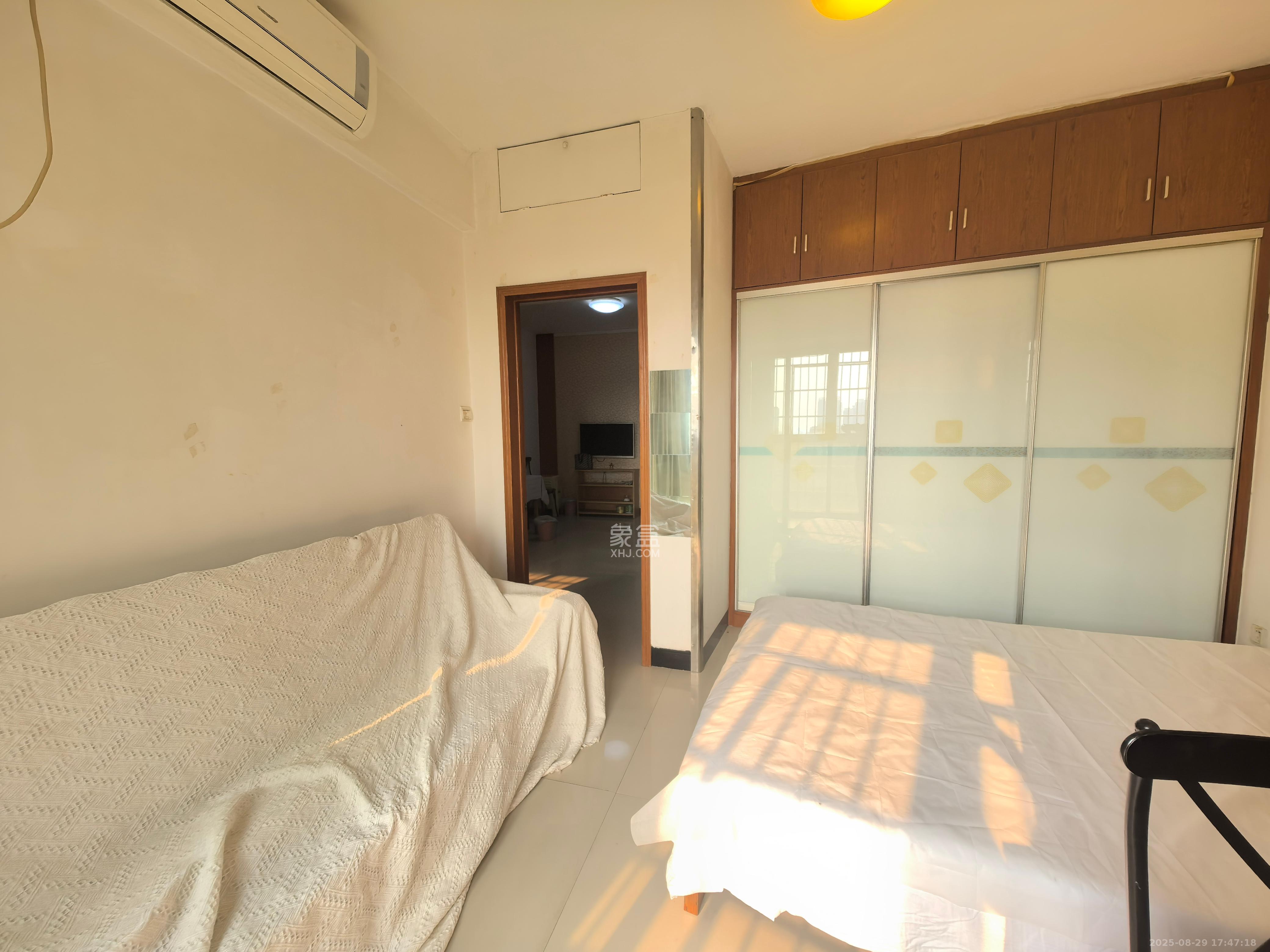 建鑫二期 1室1厅1卫 1100.0元/月 建鑫二期 1室1厅1卫 1100.0元/月室内图