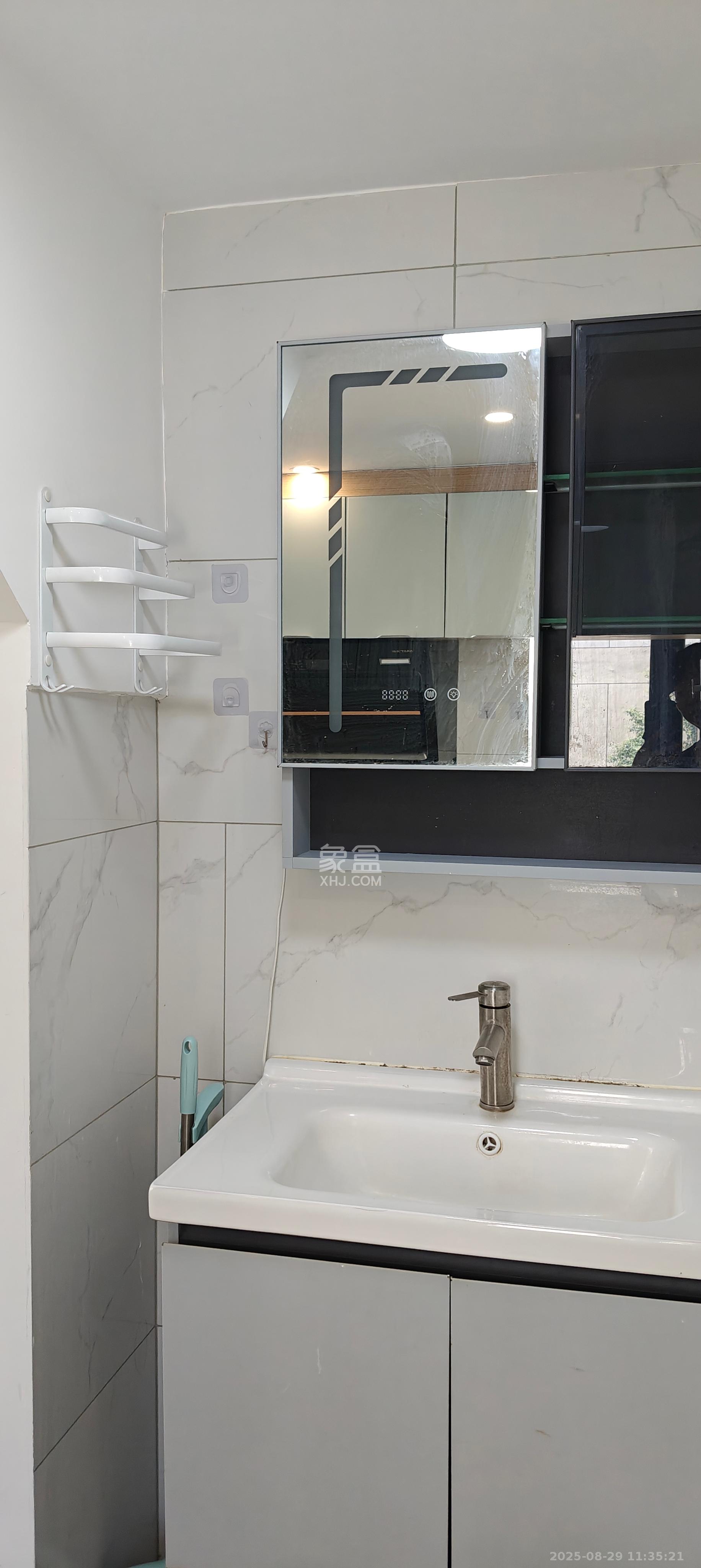 梅溪悦章  2室1厅1卫    2500.0元/月室内图