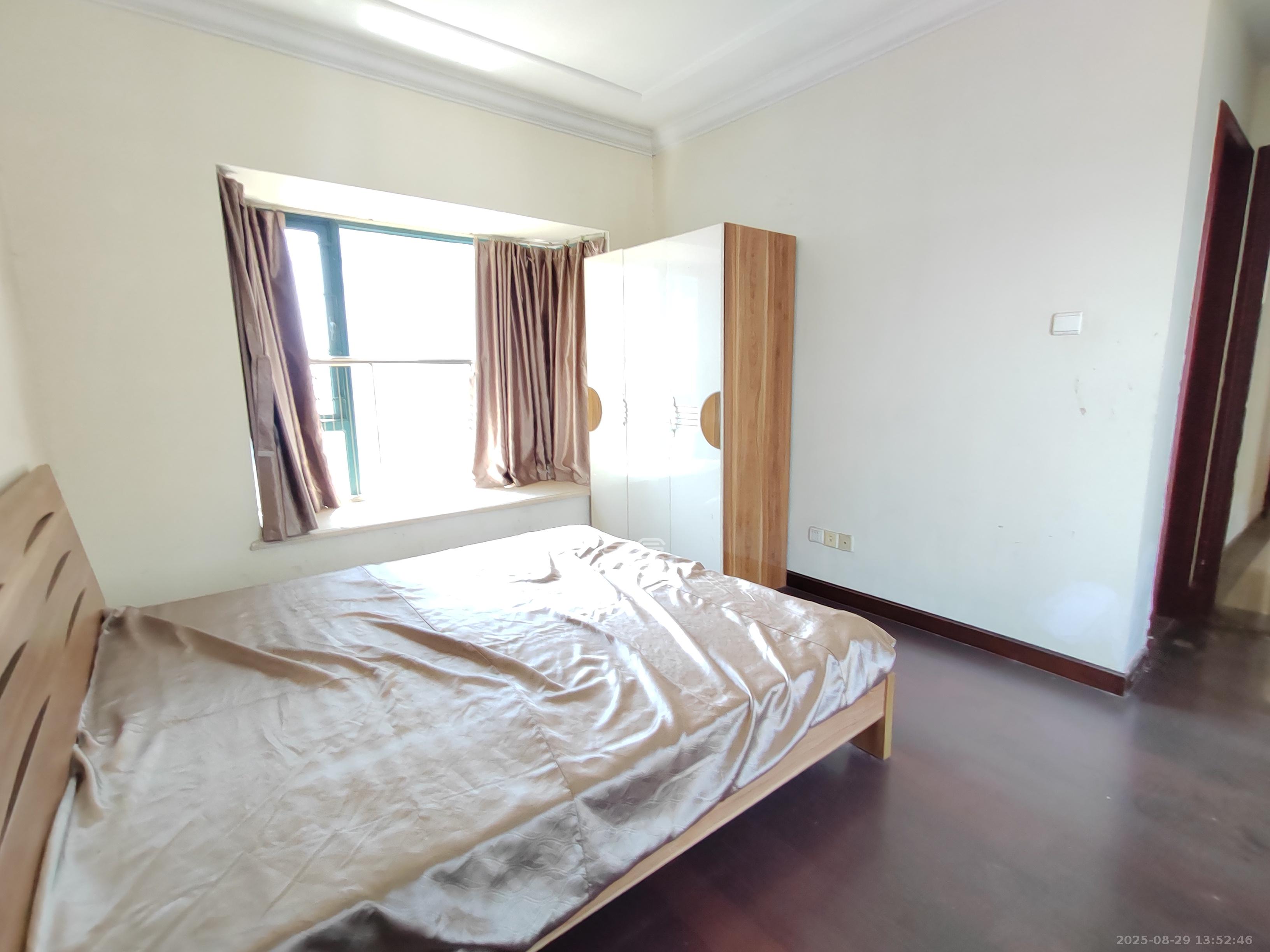 恒大名都  3室2厅2卫    1600.0元/月 恒大名都  3室2厅2卫    1600.0元/月室内图