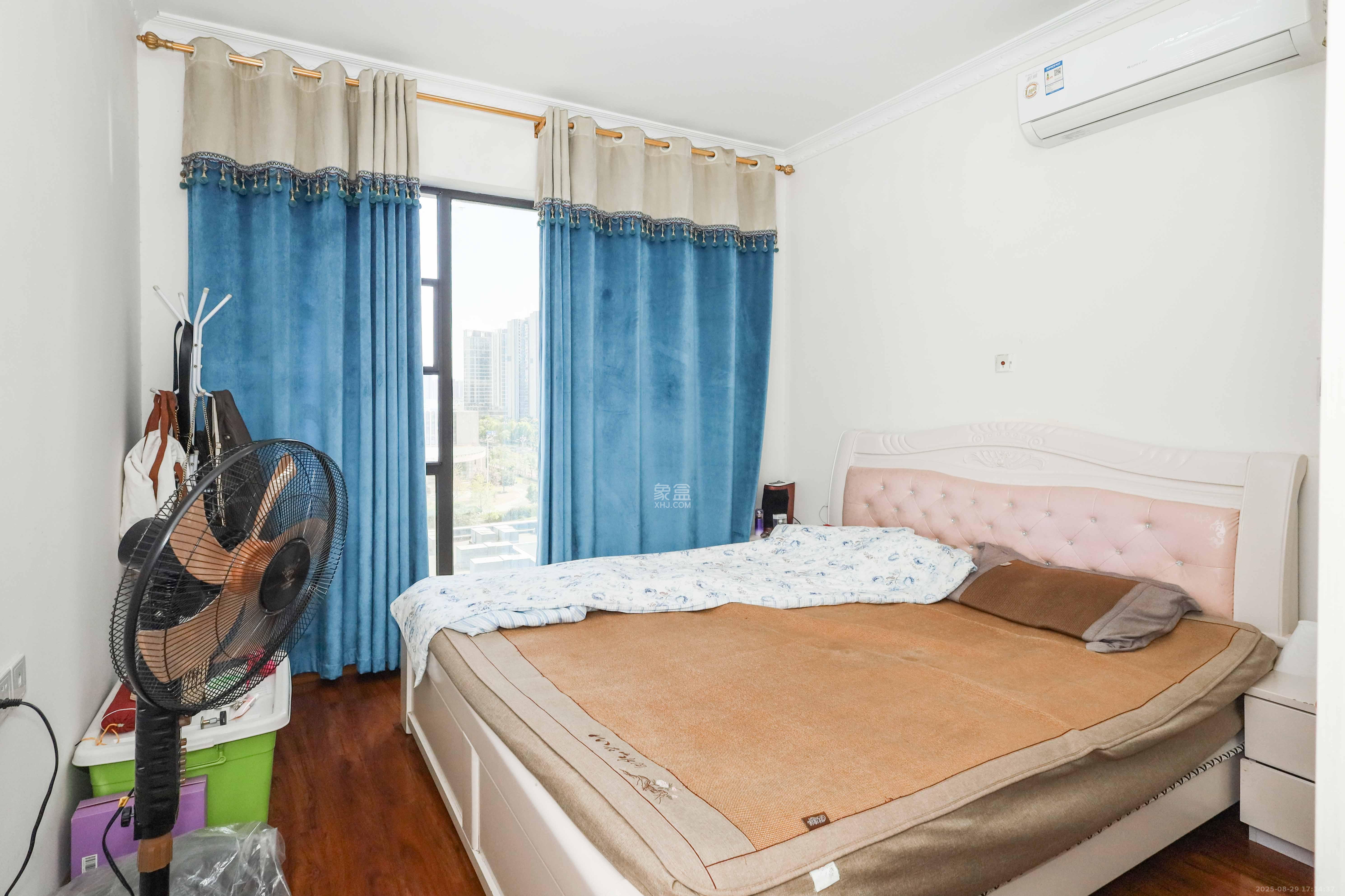 麓谷星辰  3室2厅1卫    88.8万 麓谷星辰  3室2厅1卫    88.8万卧室