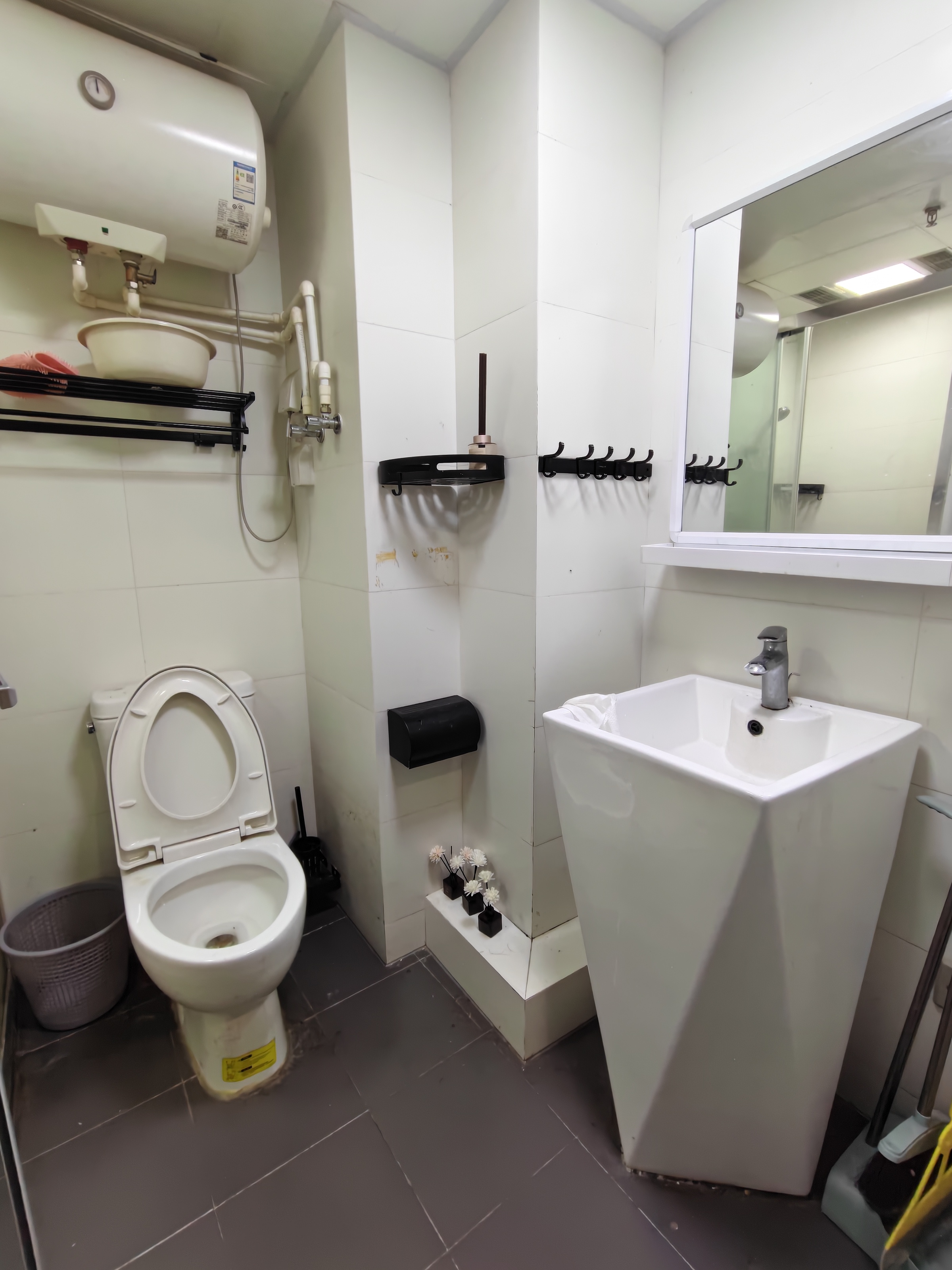 五江碧桂园城市广场 1室1厅1卫 1300.0元/月 五江碧桂园城市广场 1室1厅1卫 1300.0元/月室内图