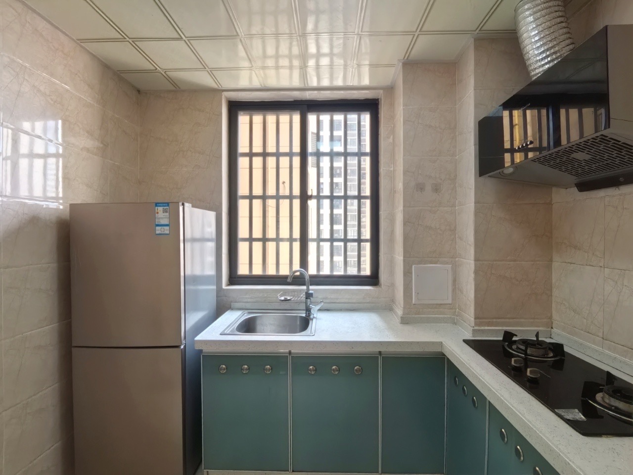 龙岐雅苑  3室2厅1卫    2800.0元/月室内图