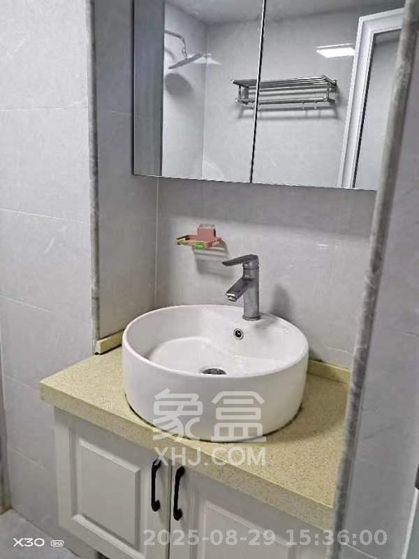 明发国际城  1室0厅0卫   1500.00元/月室内图